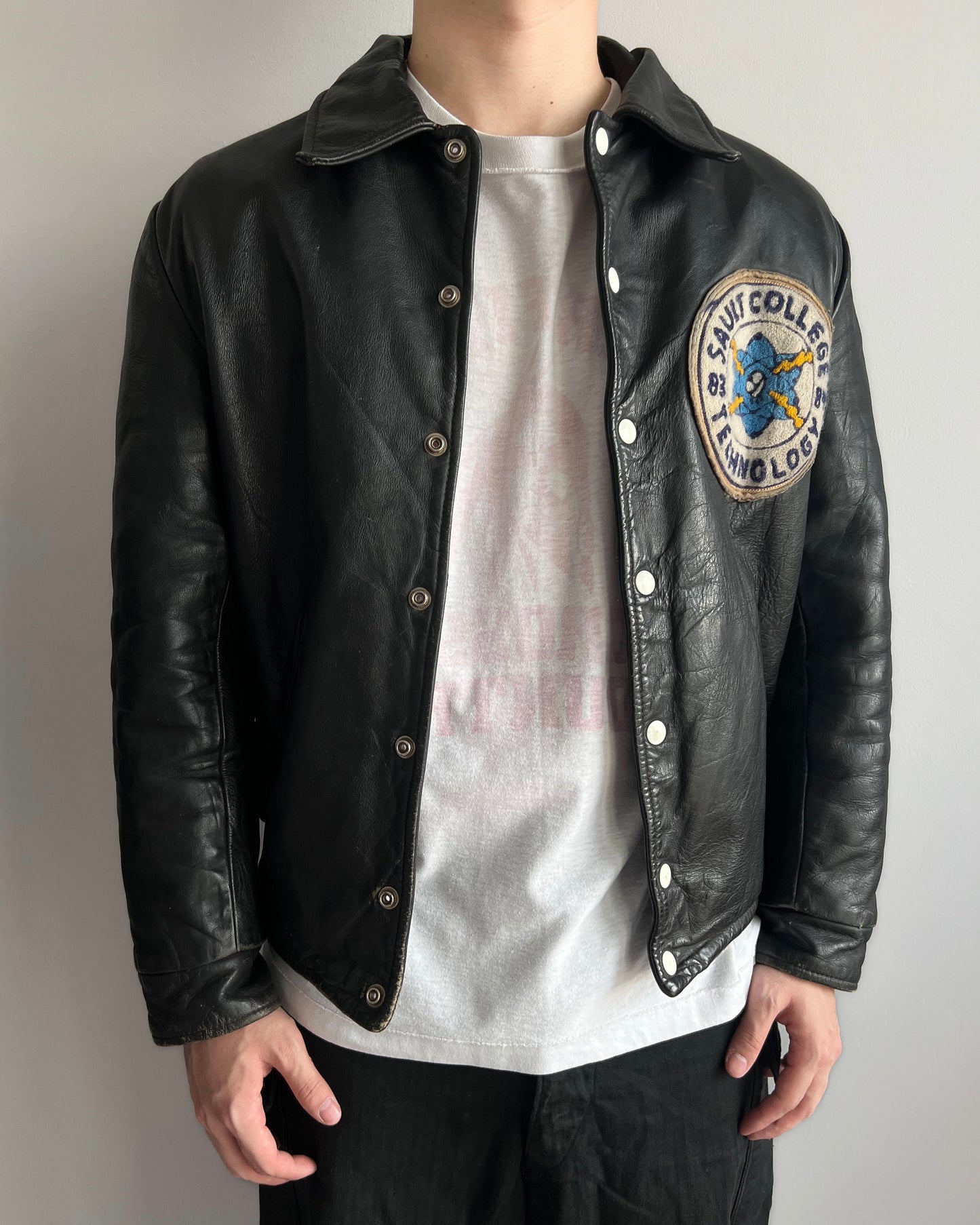1980S 'SAULT COLLEGE TECHNOLOGY' LEATHER JACKET (S-L)