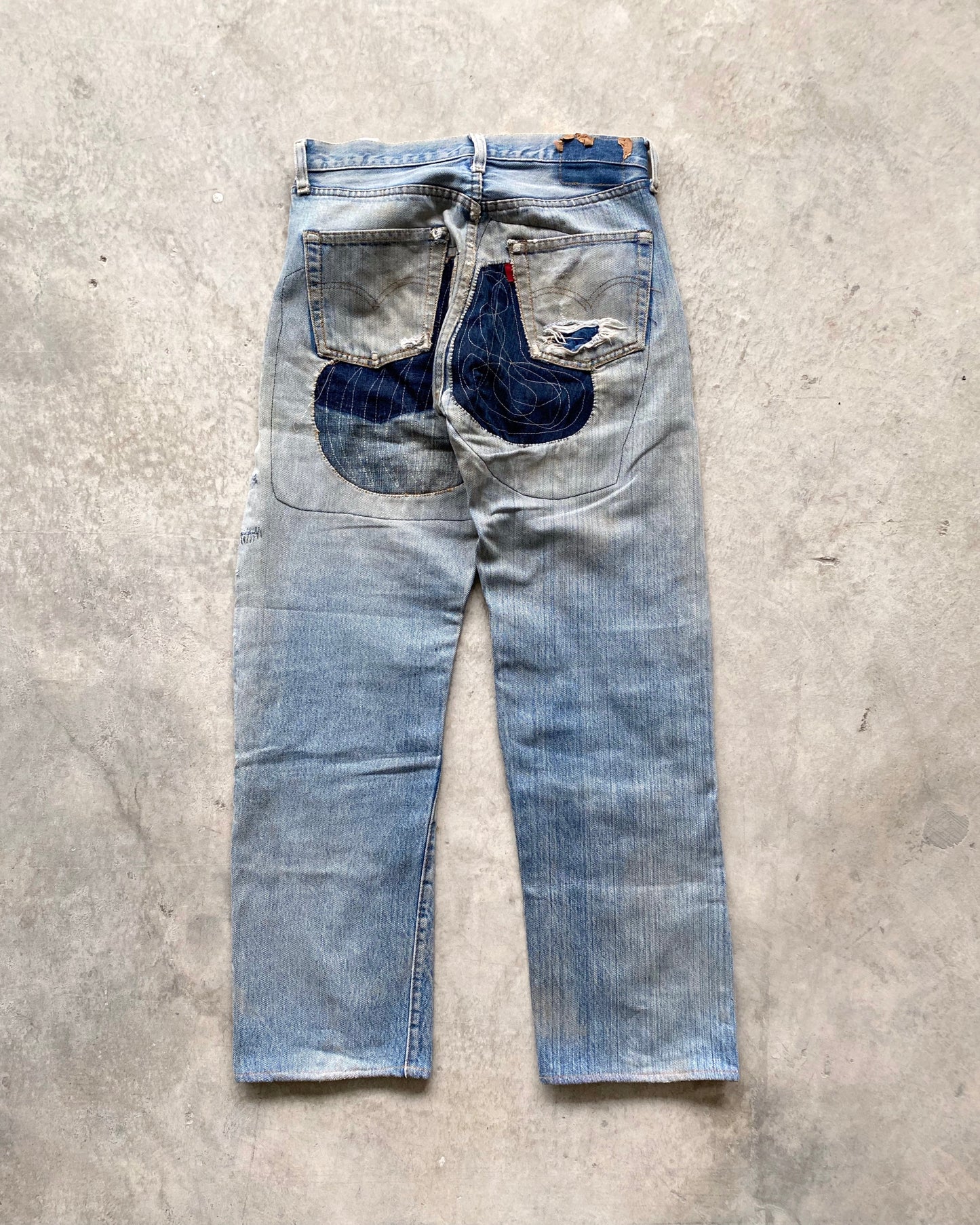 1980S MAJOR REPAIRED LEVI'S 501 REDLINE SELVEDGE JEANS (31X38)