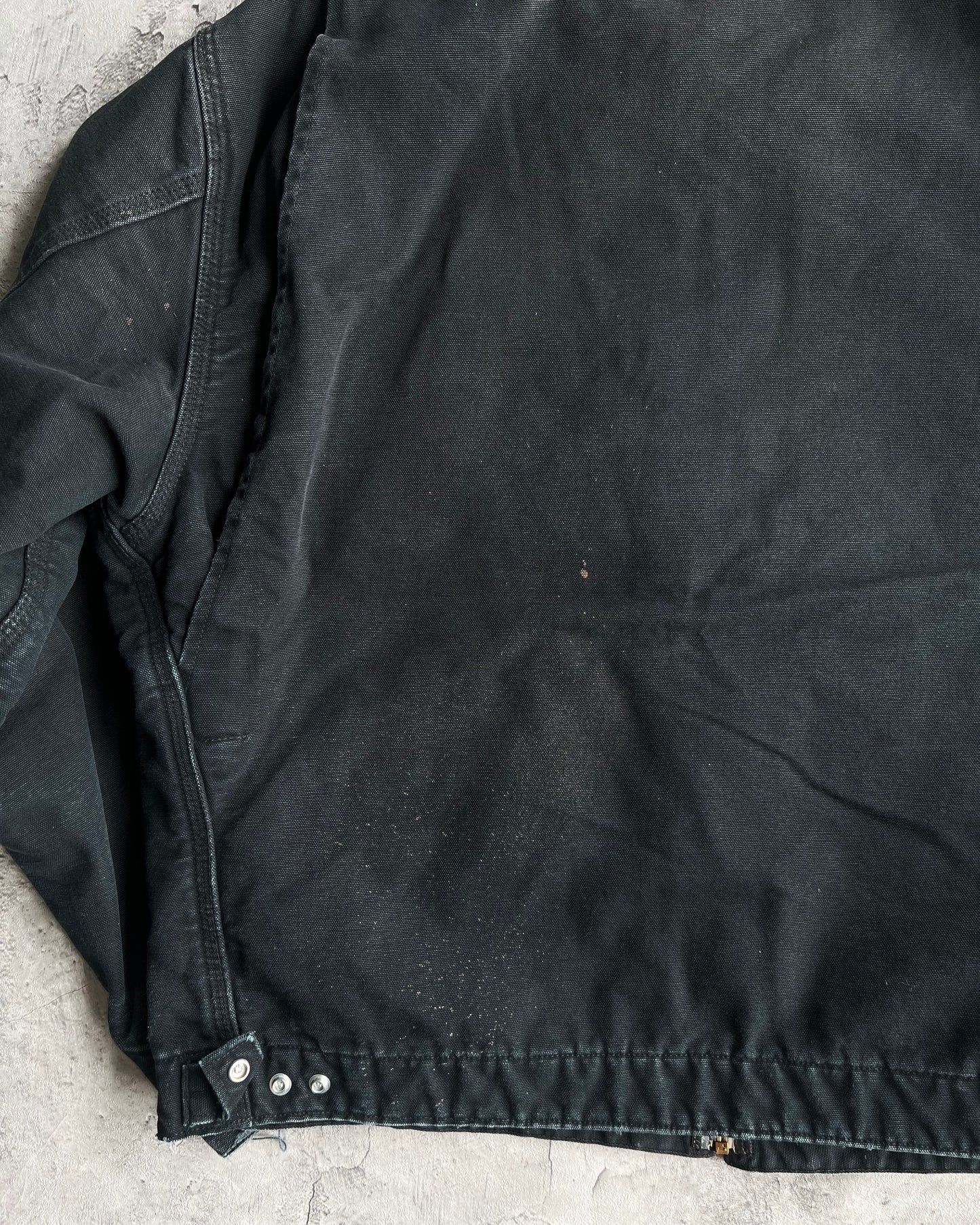 1990S FADED BLACK CARHARTT DETROIT WORK JACKET (XL)