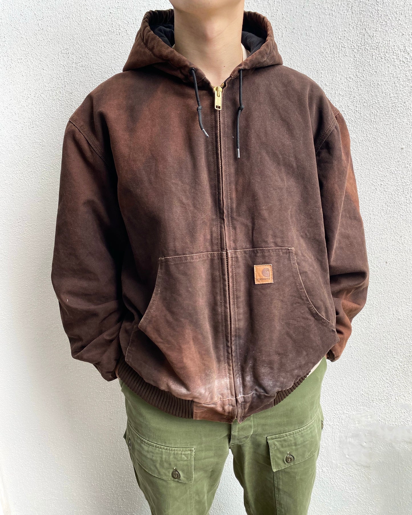 1990S SUN FADED DARK BROWN CARHARTT HOODED JACKET (XL)