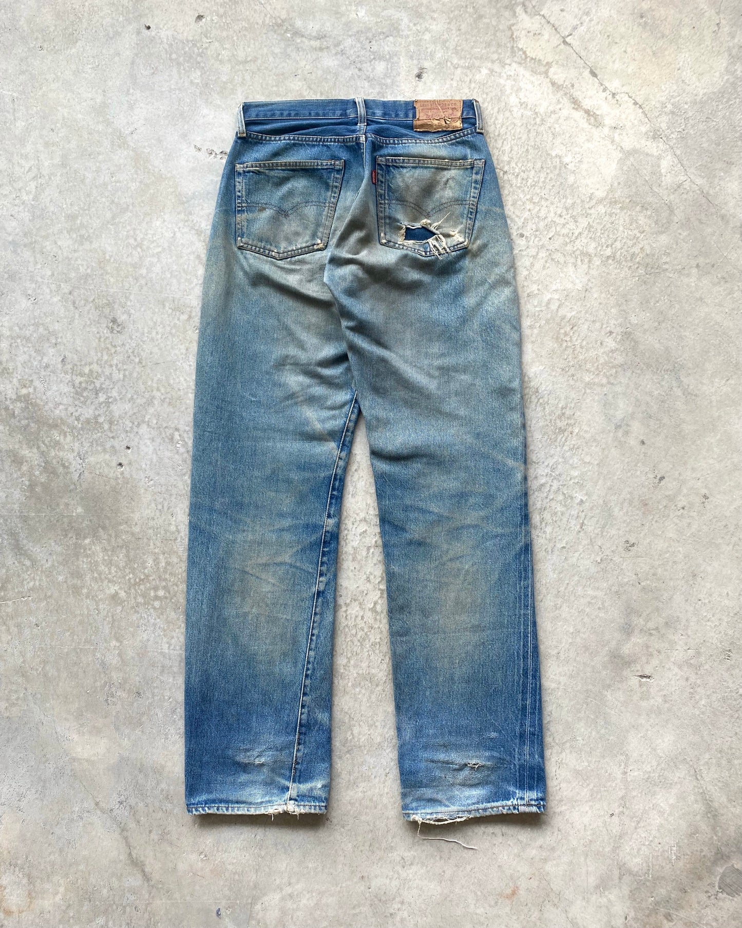1990S MUD WASHED BIG E LEVI'S 501 REPAIRED SELVEDGE JEANS (31X36")