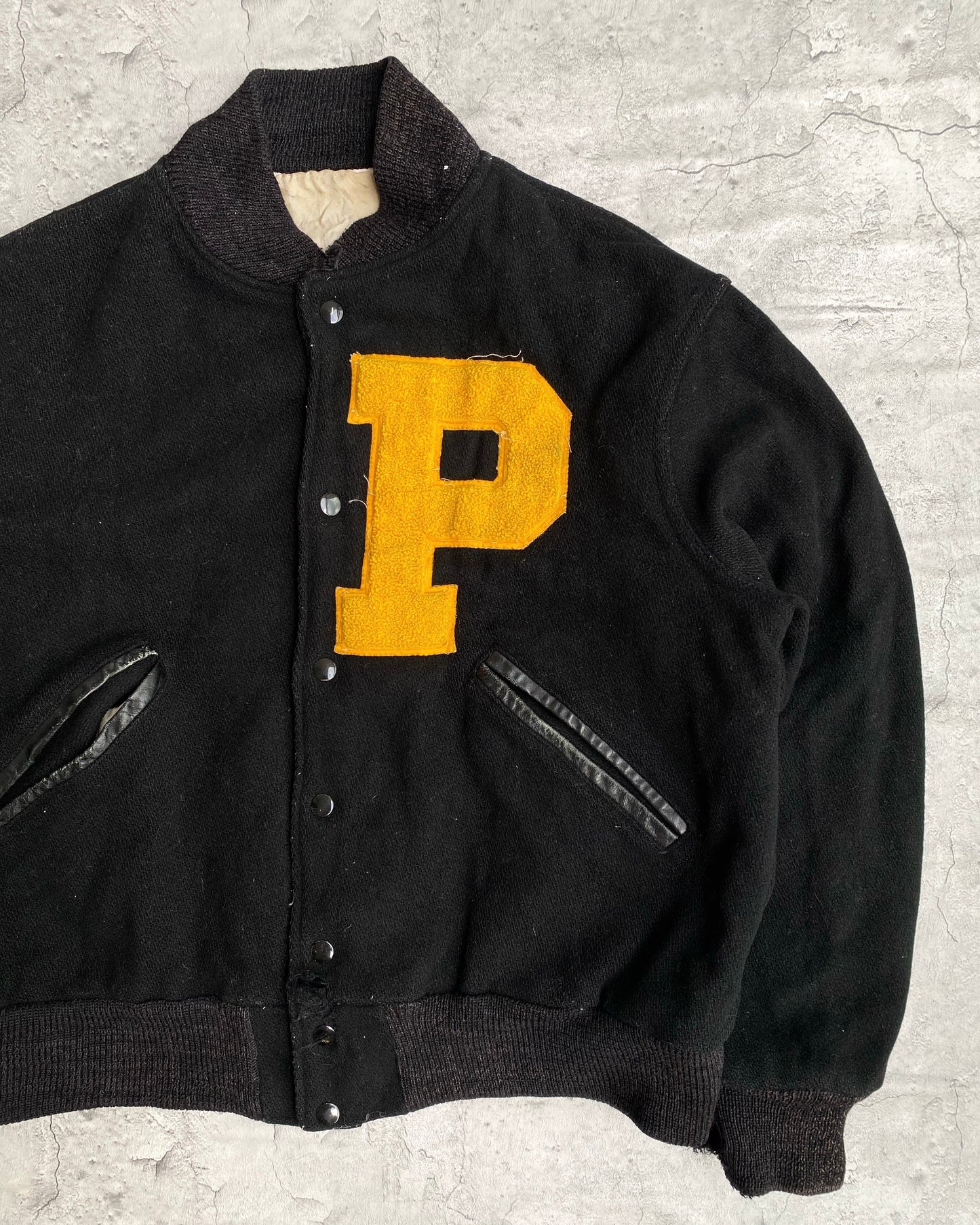 1960/1970S 'P' LETTERMAN WOOL VARSITY JACKET (L/XL)