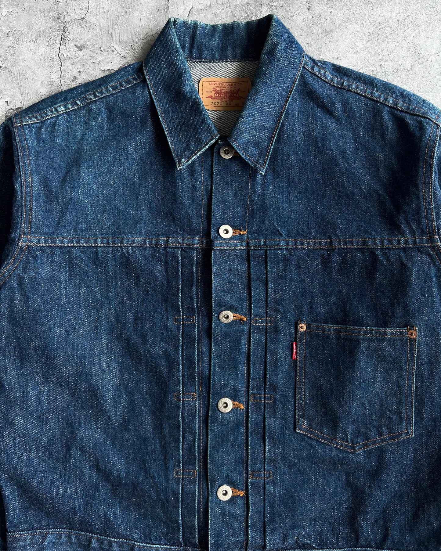 1990S SUN FADED BIG E LEVI'S TYPE I SELVEGDE DENIM JACKET (L/XL)