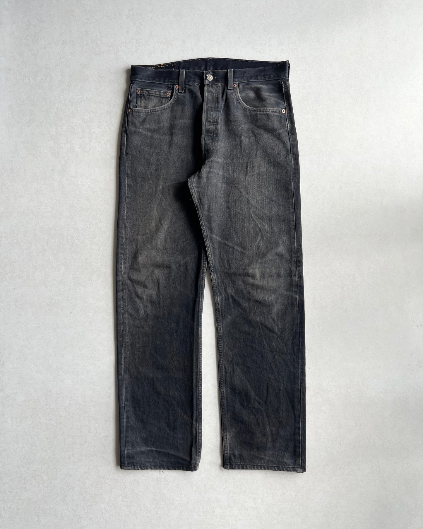 1990S FADED BLACK LEVI'S 501 JEANS (33X34)