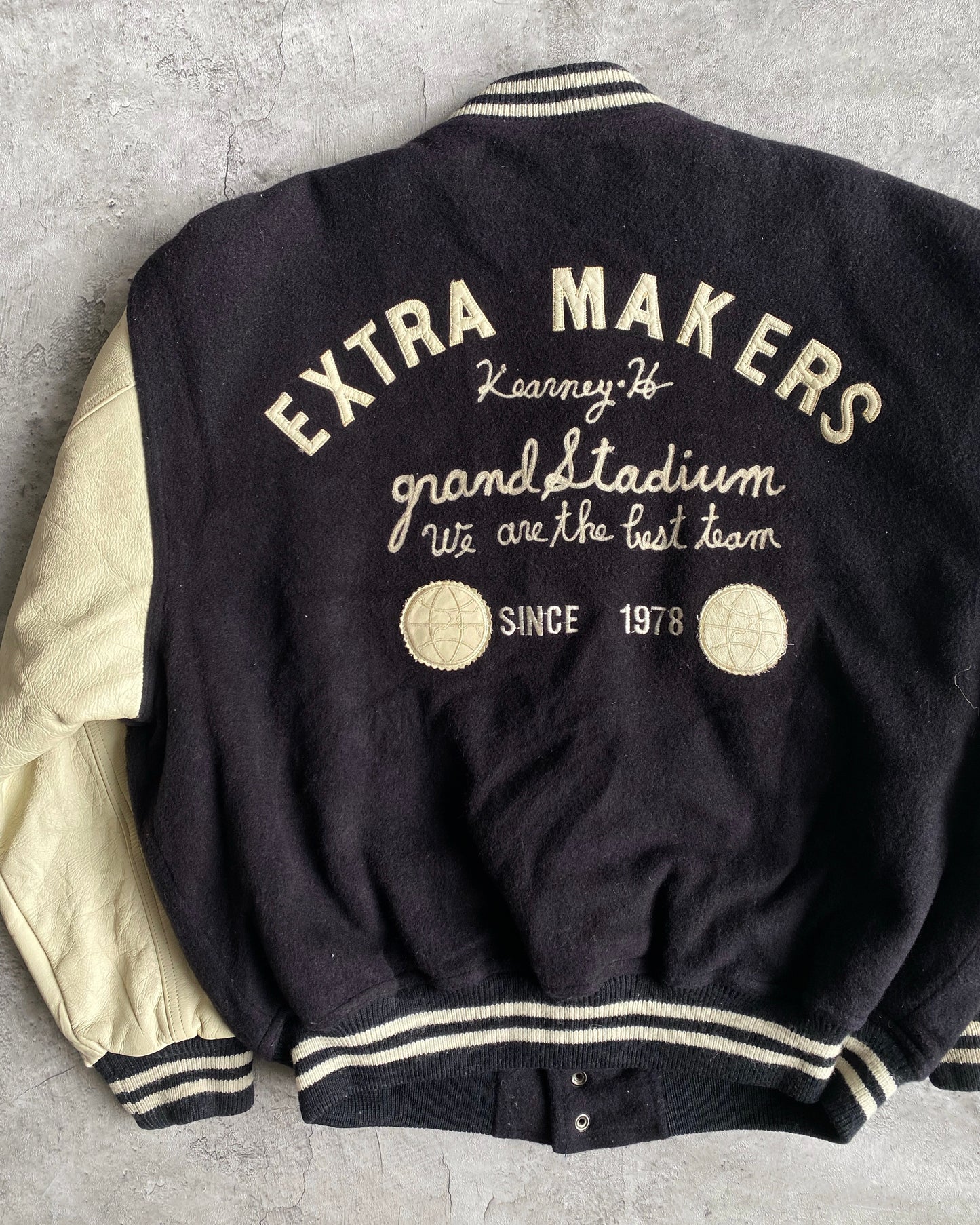 1980S 'EXTRA MAKERS' LEATHER SLEEVES VARSITY JACKET (L)