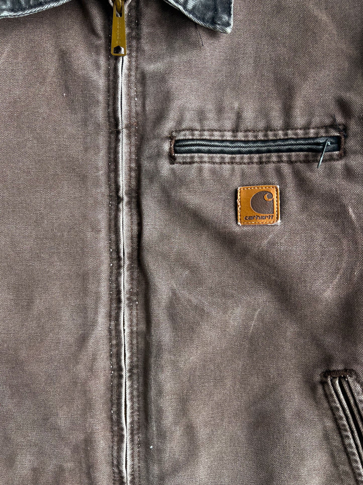 1990S FADED CHOCOLATE CARHARTT DETROIT WORK JACKET (L)
