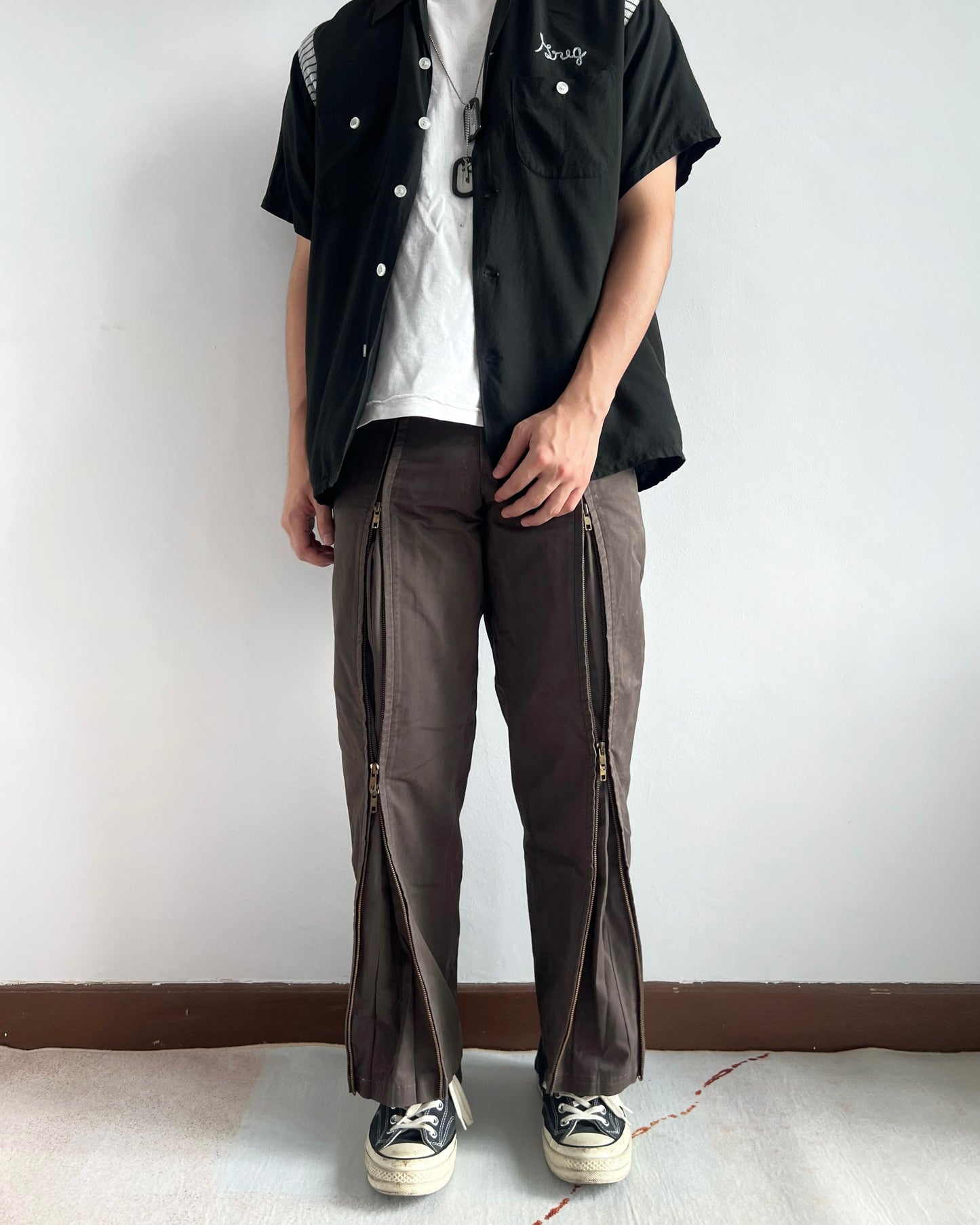 1980S BROWN ISSEY MIYAKE DUAL ZIPPER PARACHUTE TROUSERS (29-31)