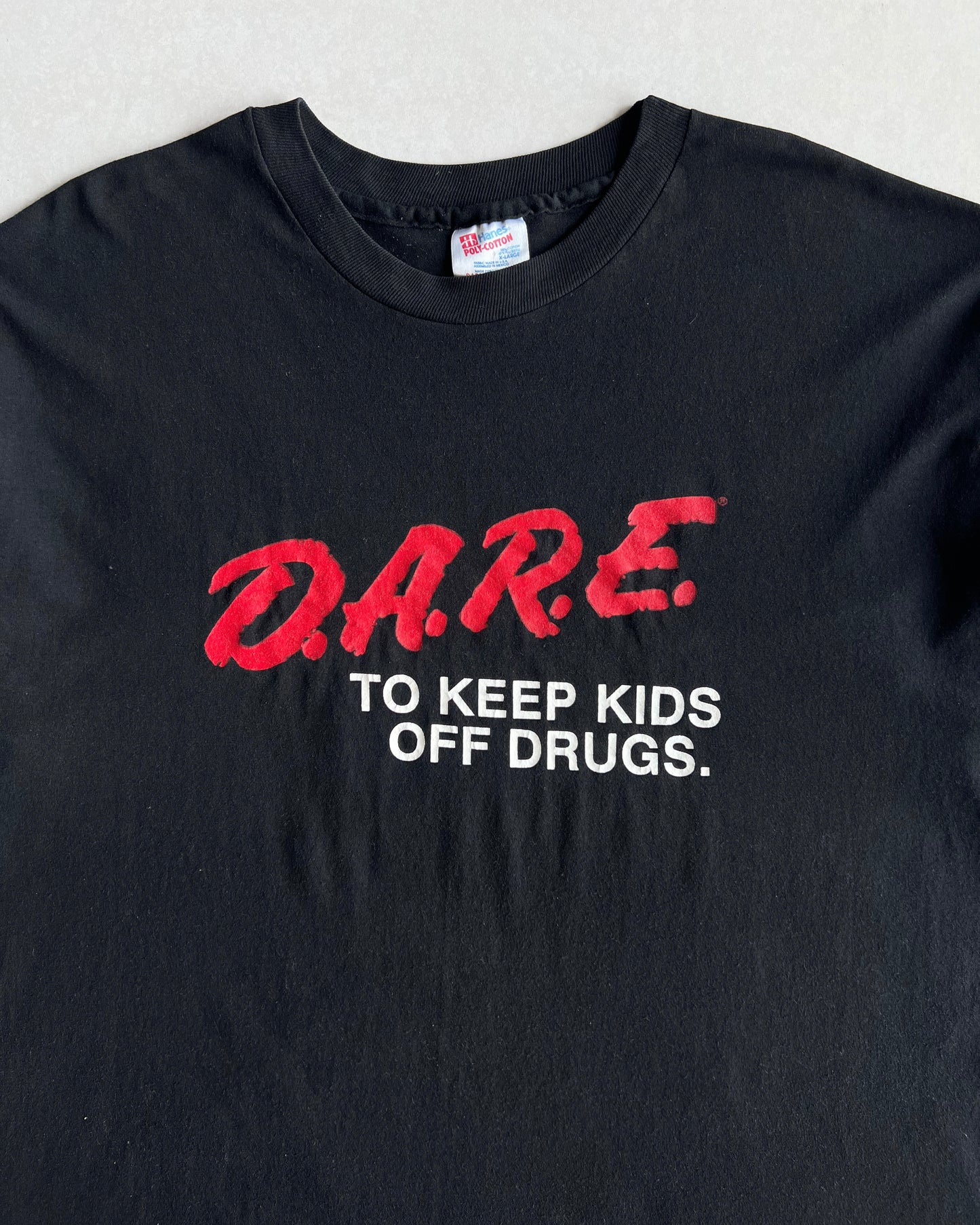 1990S 'DARE TO KEEP KIDS OFF DRUGS' SINGLE STITCH TEE (XL)