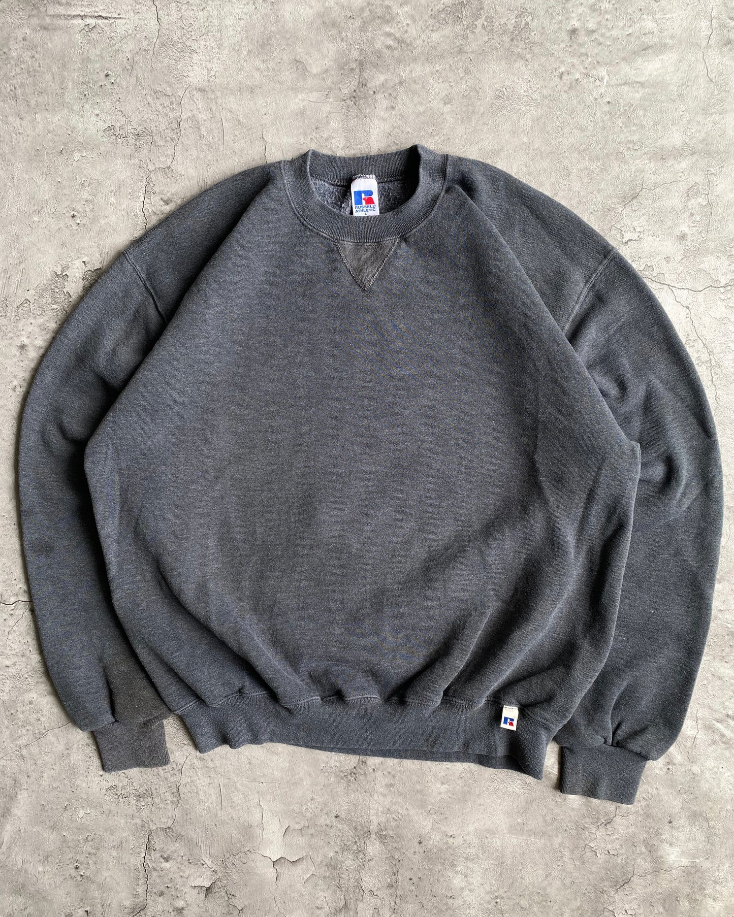 1990S RUSSELL DARK GREY BLANK CREWNECK SWEATSHIRT (S-L)