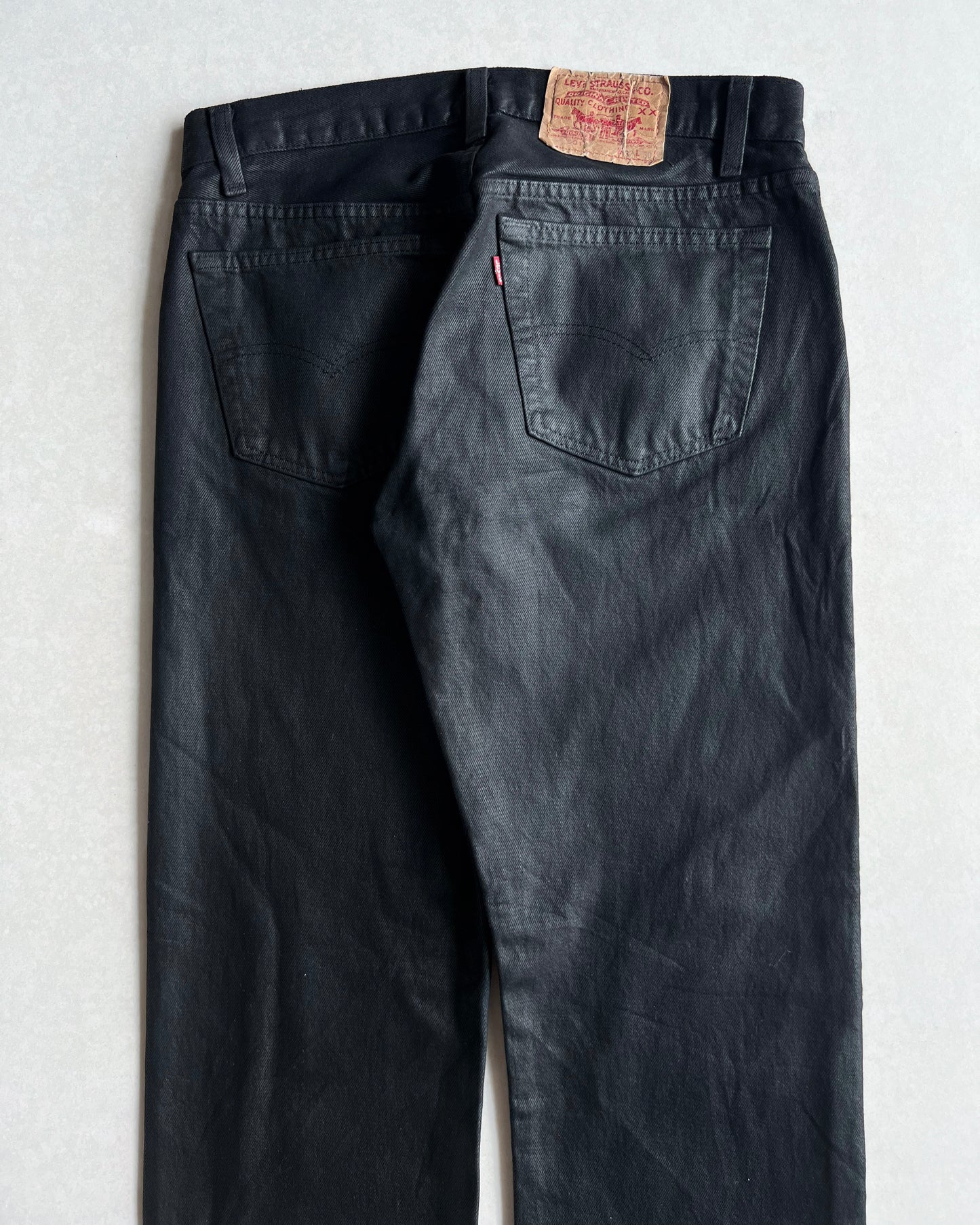 1980S BLACK WAXED LEVI'S 501 JEANS (32X30)