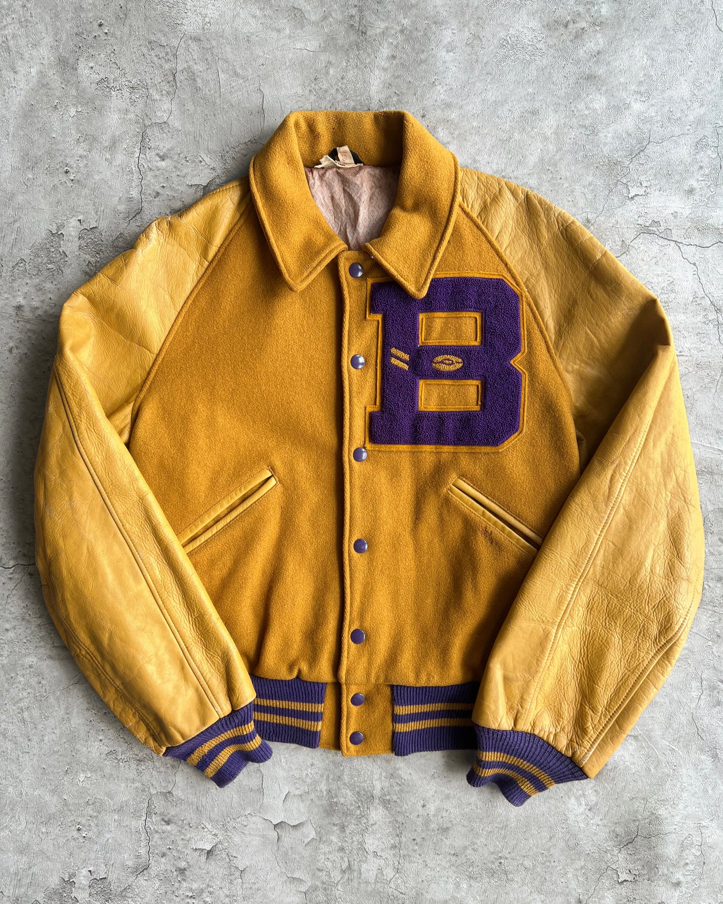1950S 'B' LETTERMAN RAGLAN LEATHER SLEEVES VARISTY JACKET (M/L)