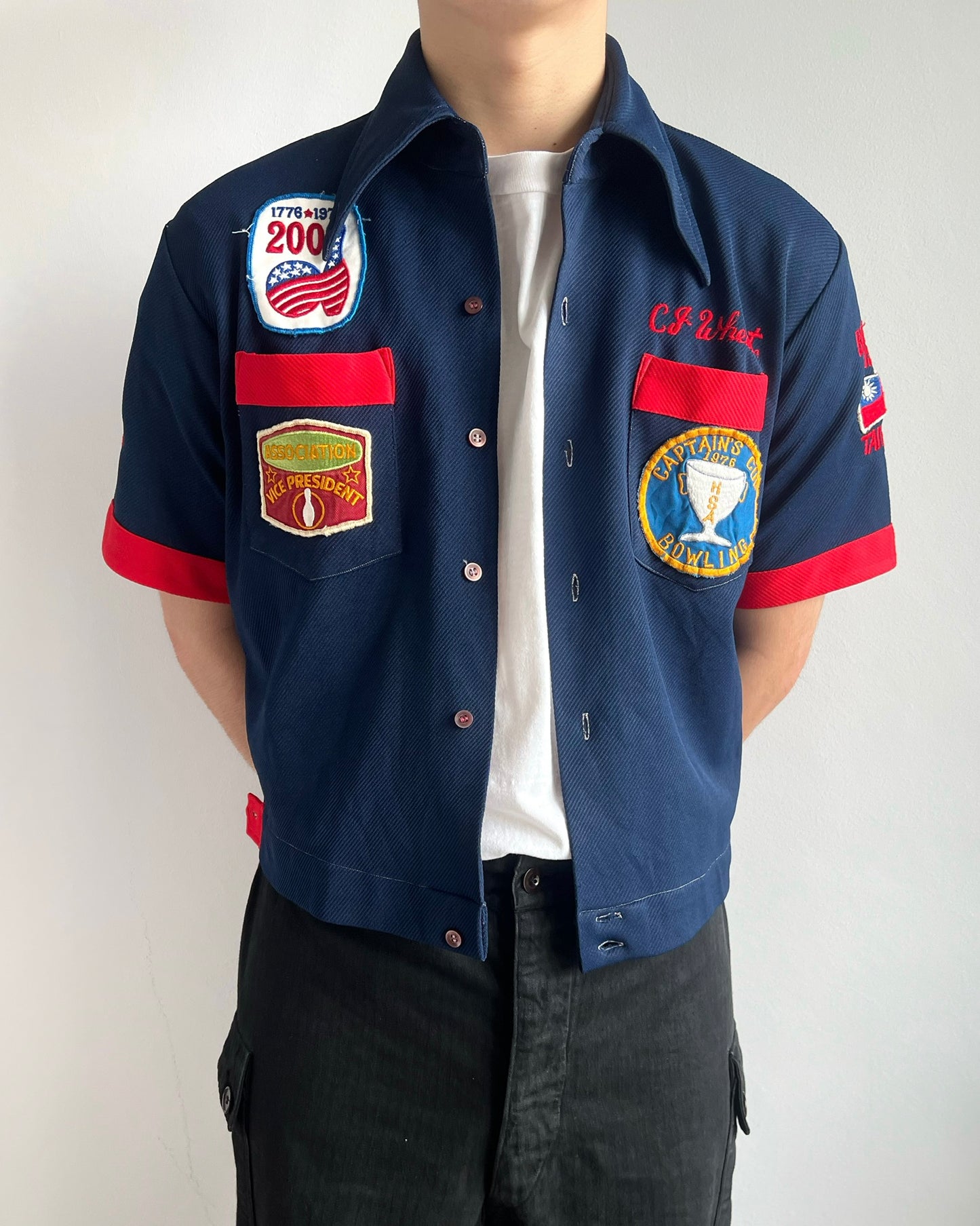 1970S MULTI-PATCHES 'CAPTAIN CUPS' BOWLING SHIRT (M)