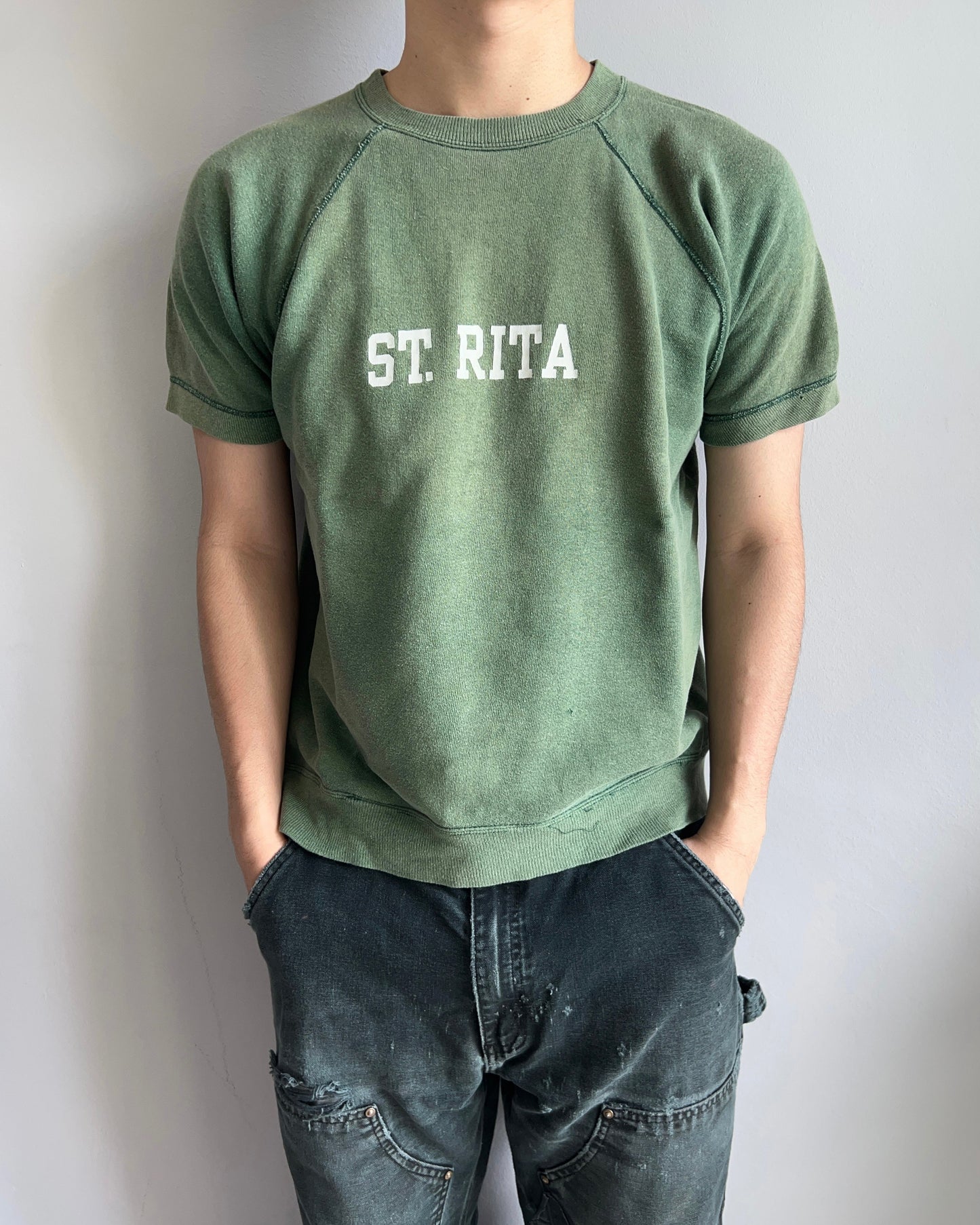 1950S FADED GREEN 'ST.RITA' SHORT SLEEVES RAGLAN SWEATSHIRT (L)