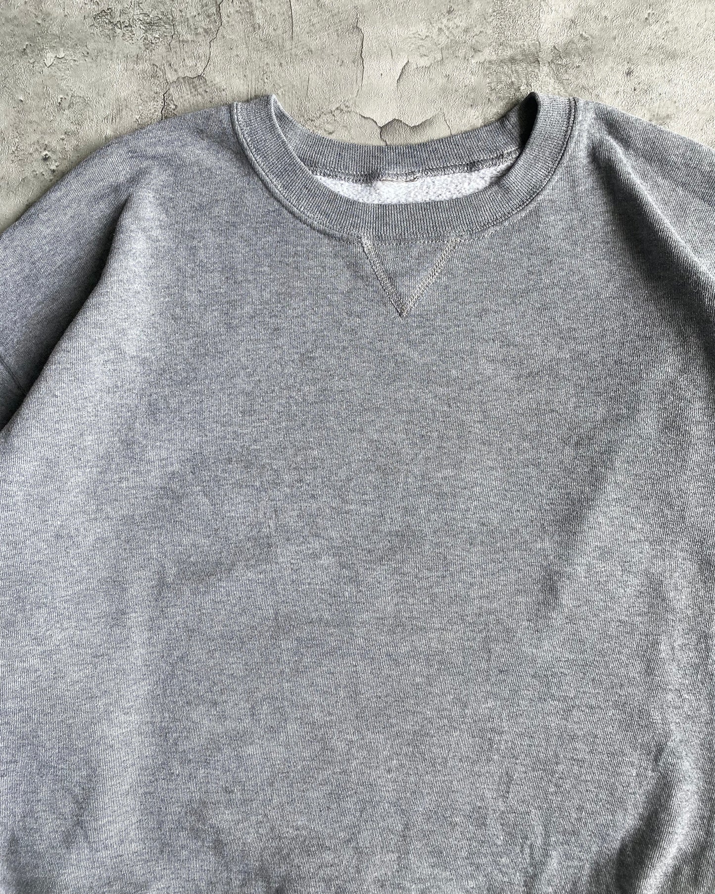 1990S RUSSELL GREY BLANK CREWNECK SWEATSHIRT (L/XL)
