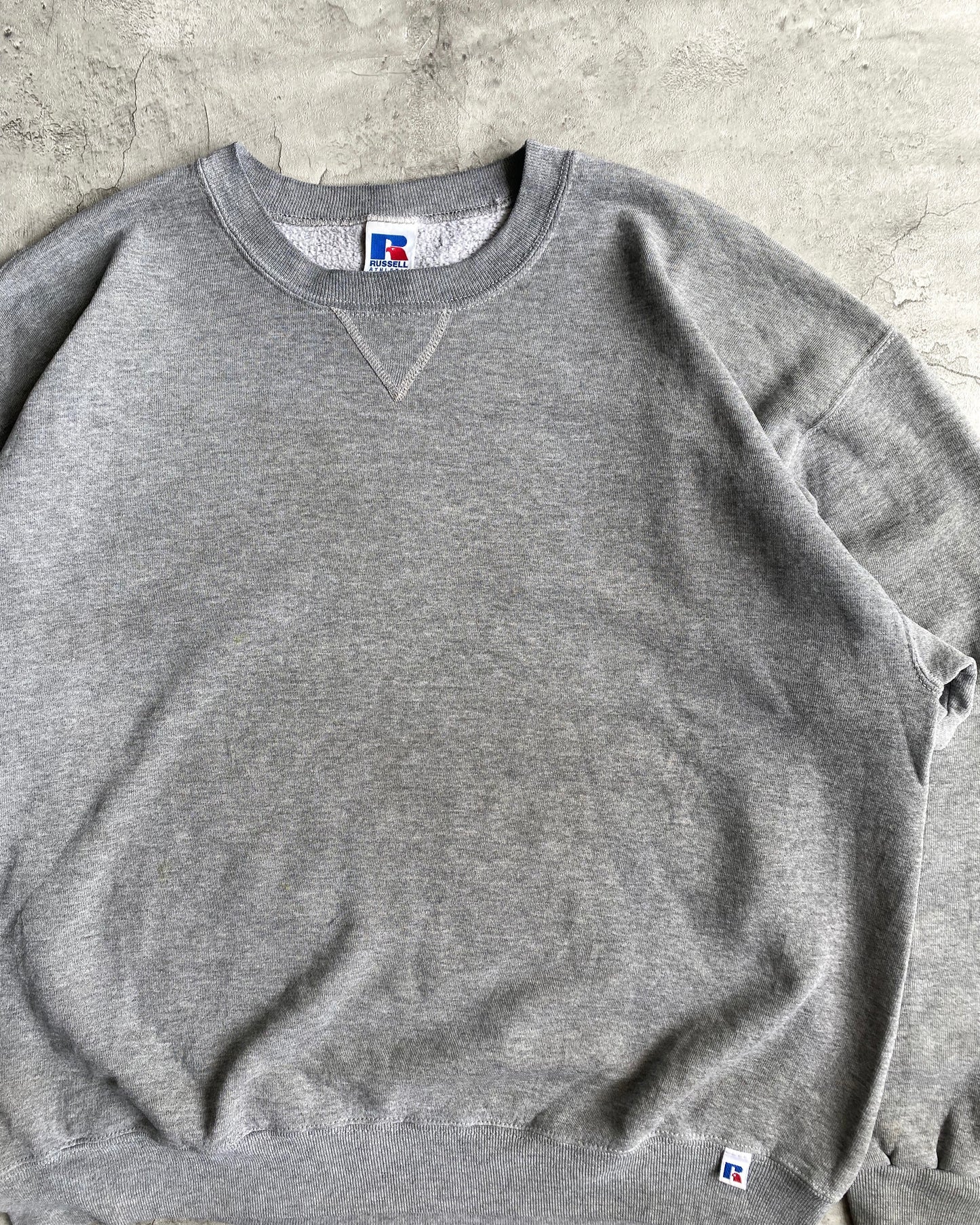 1990S RUSSELL GREY BLANK CREWNECK SWEATSHIRT (L/XL)