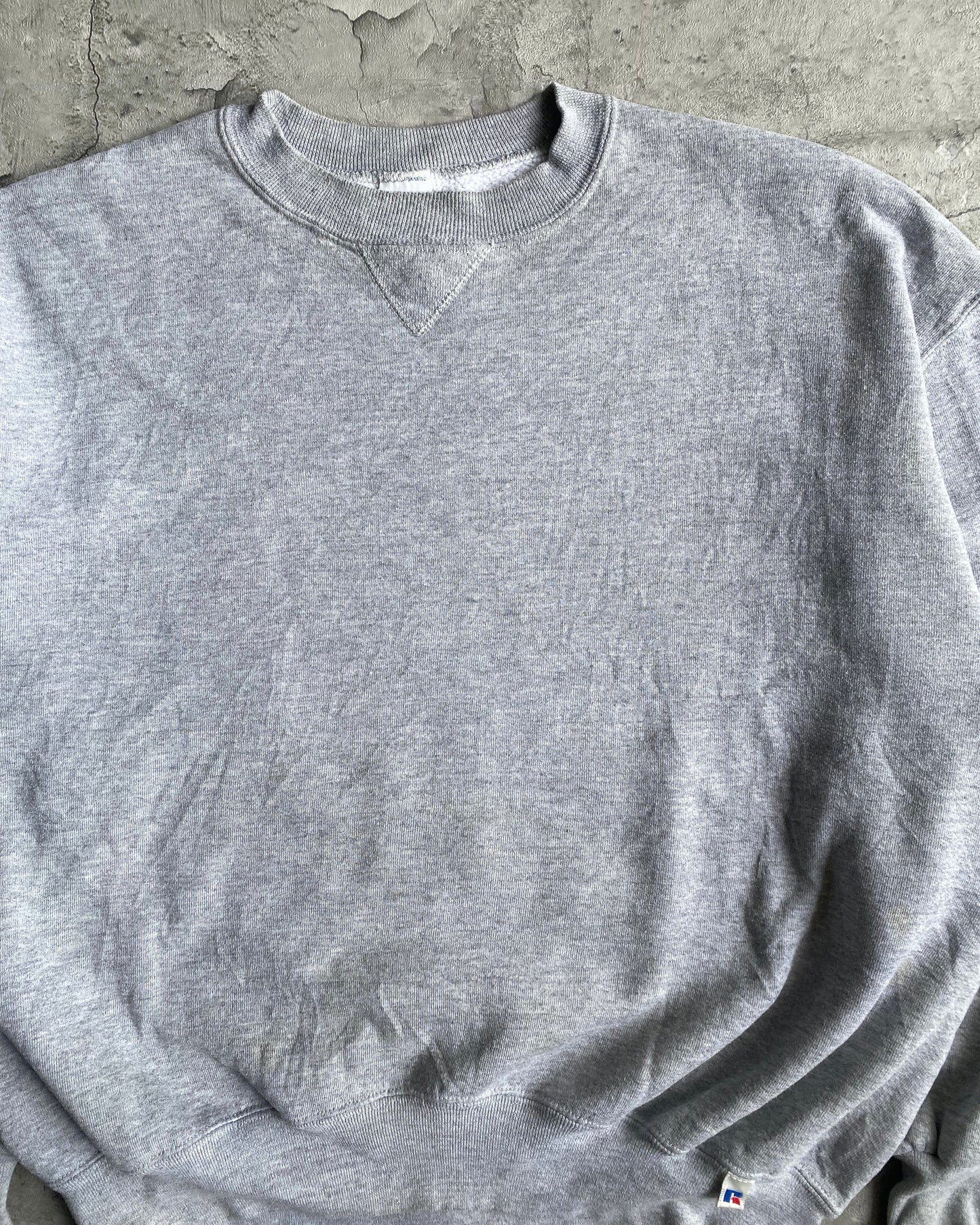 1990S RUSSELL GREY BLANK CREWNECK SWEATSHIRT (L/XL)
