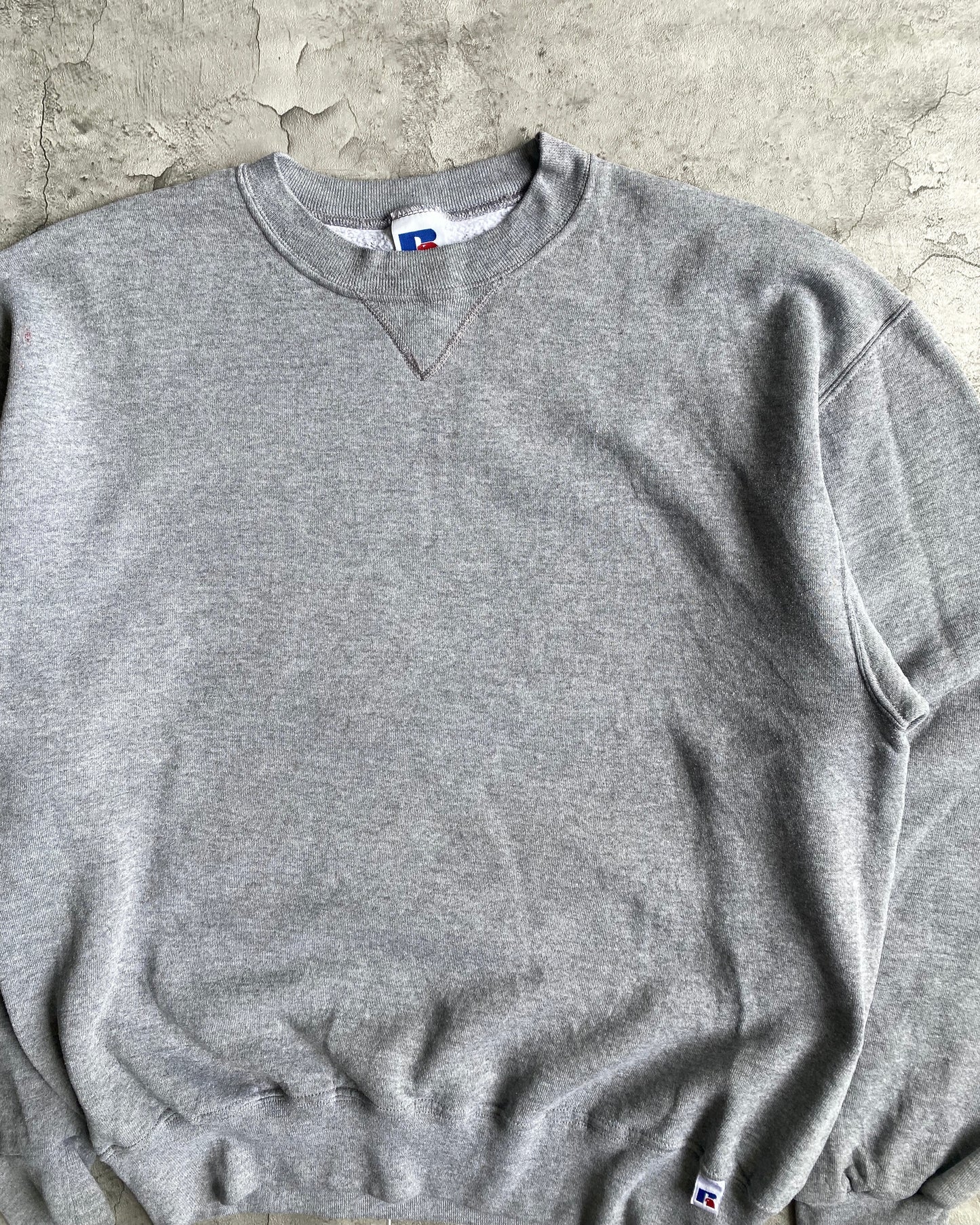 1990S RUSSELL GREY BLANK CREWNECK SWEATSHIRT (S-L)