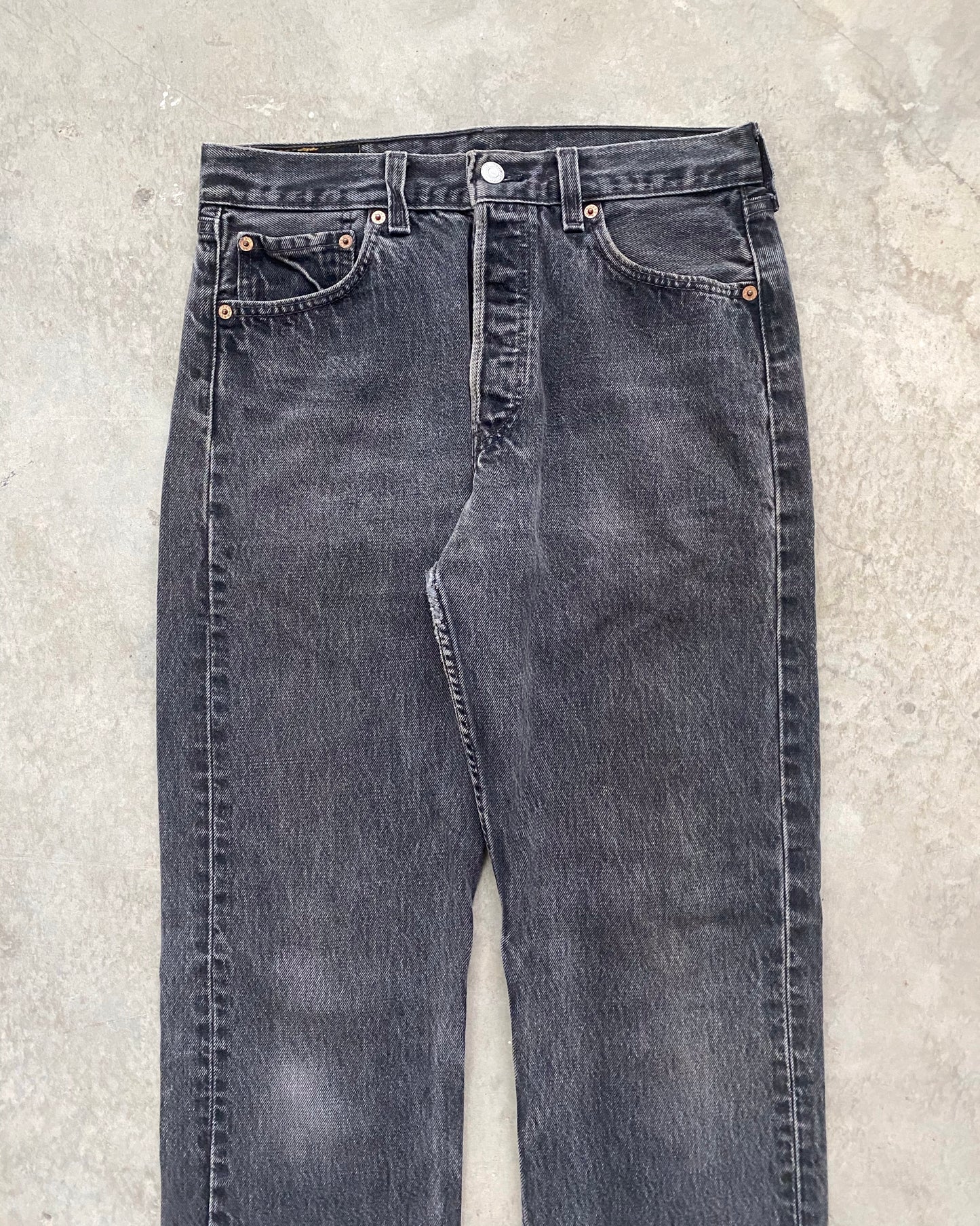1990S FADED BLACK LEVI'S 501 JEANS SIZE (30X32)