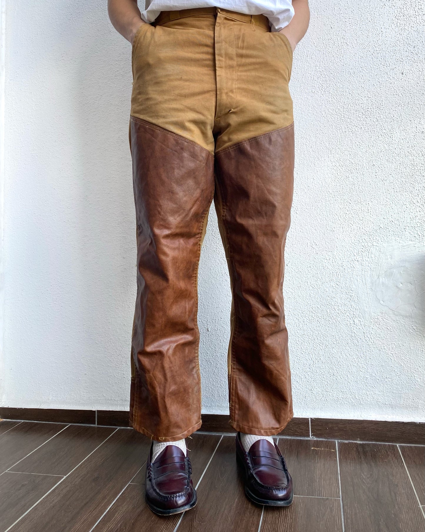 1970S LEATHER DOUBLE KNEE HUNTING TROUSERS (30-32)