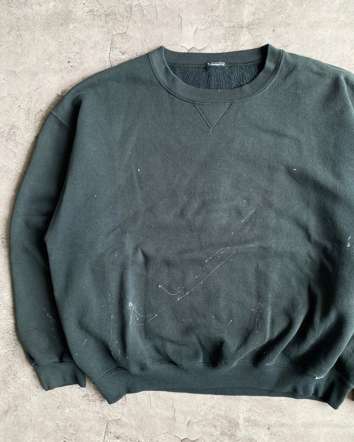 1990S RUSSELL FOREST GREEN PAINTED CREWNECK SWEATSHIRT (M-XL)