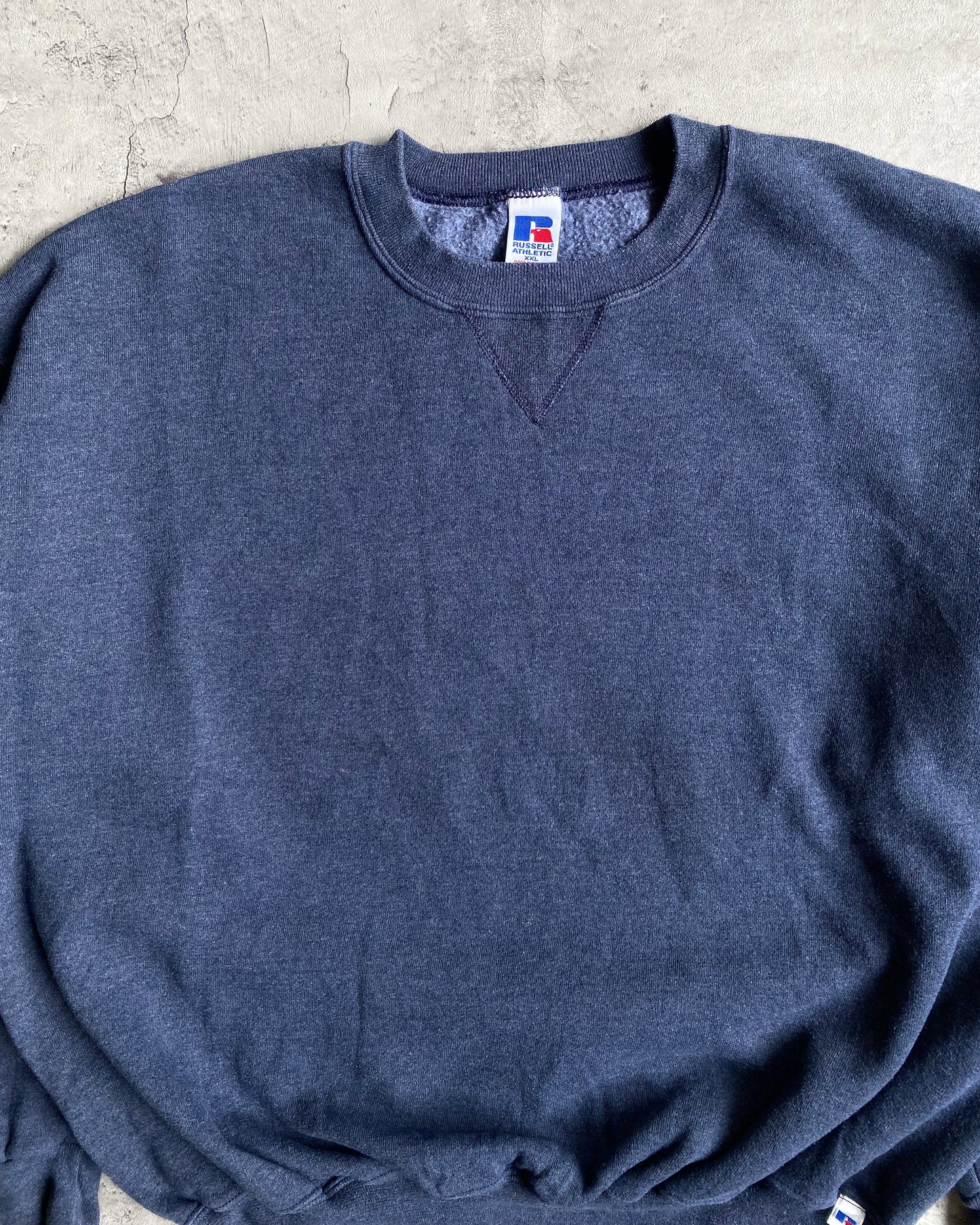 1990S RUSSELL NAVY/GREY BLANK CREWNECK SWEATSHIRT (XL/XXL)
