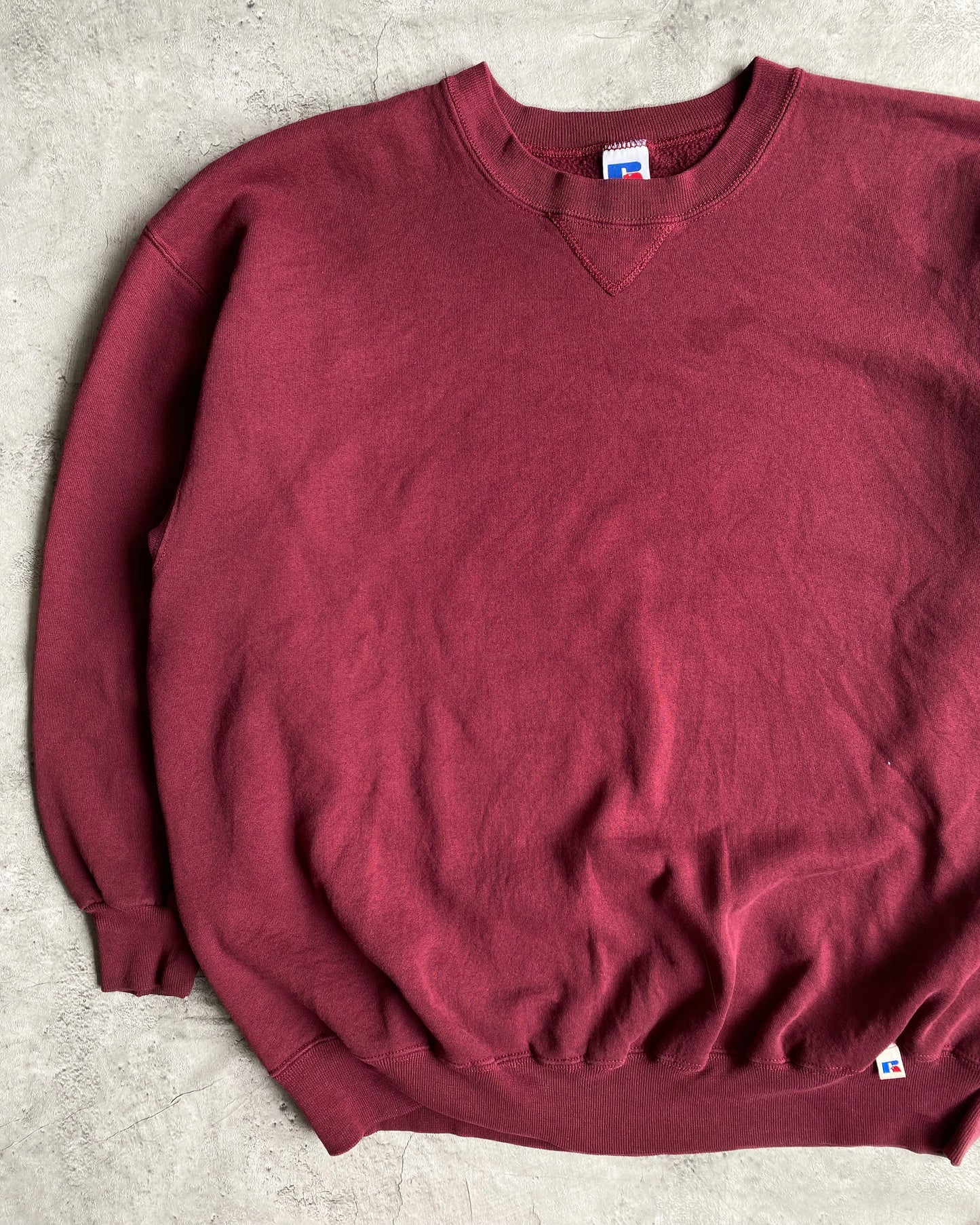 1990S RUSSELL BLANK MAROON CREWNECK SWEATSHIRT (L-XXL)