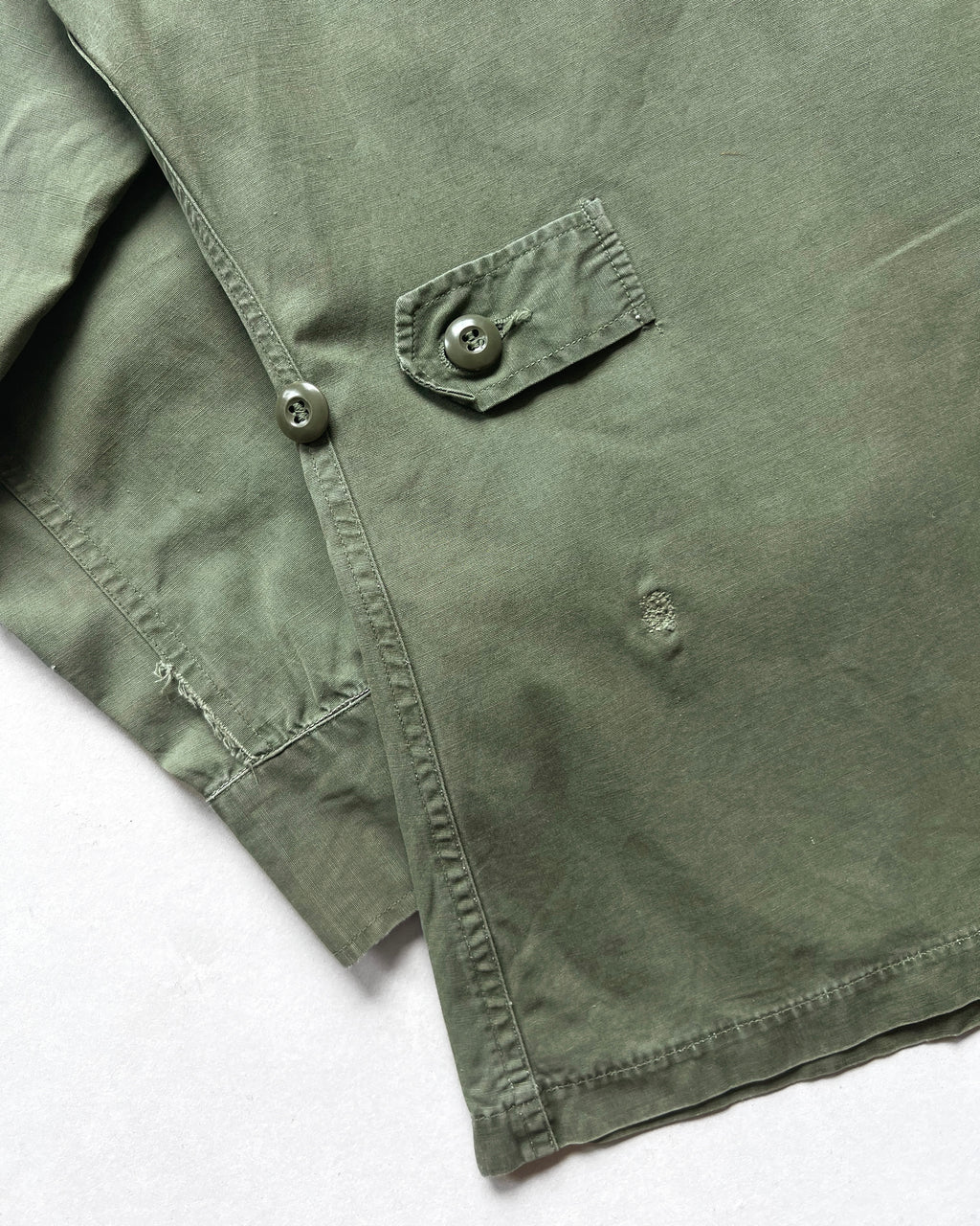 1960S US ARMY 2ND PATTERN SLANT POCKET POPLIN JUNGLE JACKET (M)