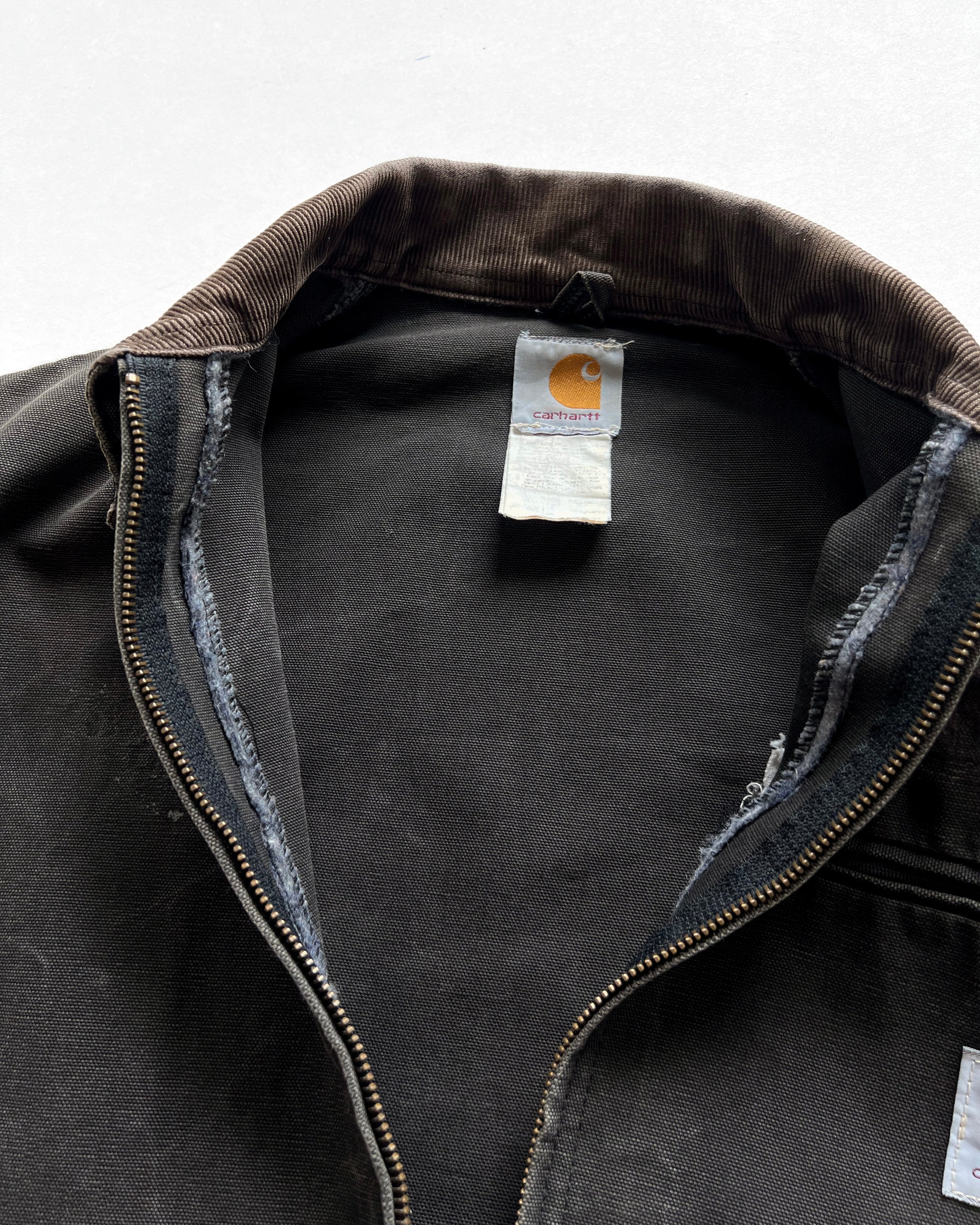 2000S FADED BLACK CARHARTT DETROIT WORK JACKET (L)