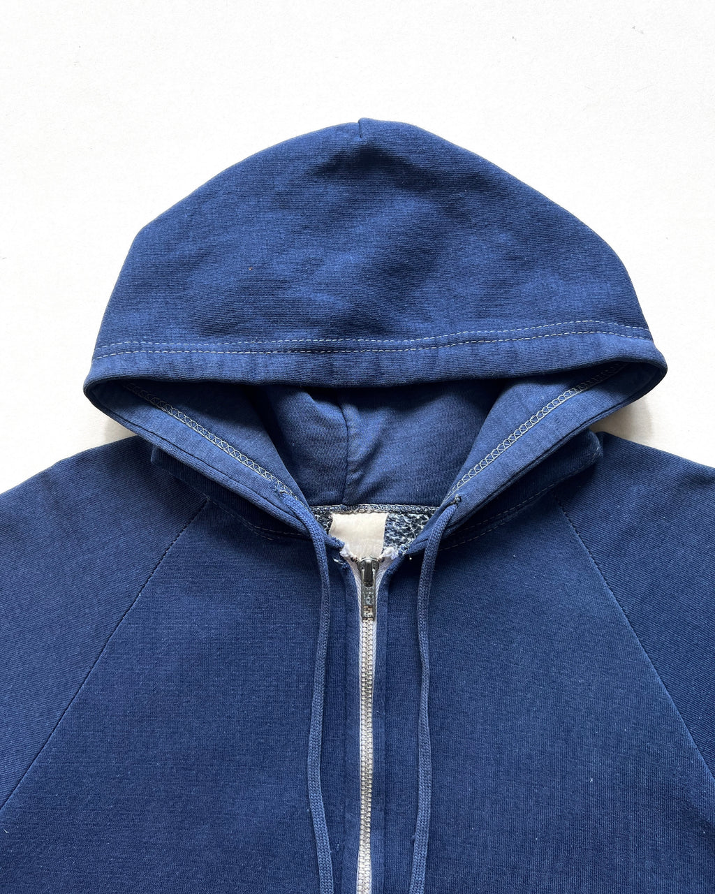 1970S FADED BLUE ZIP-UP BLANK HOODIE (M)
