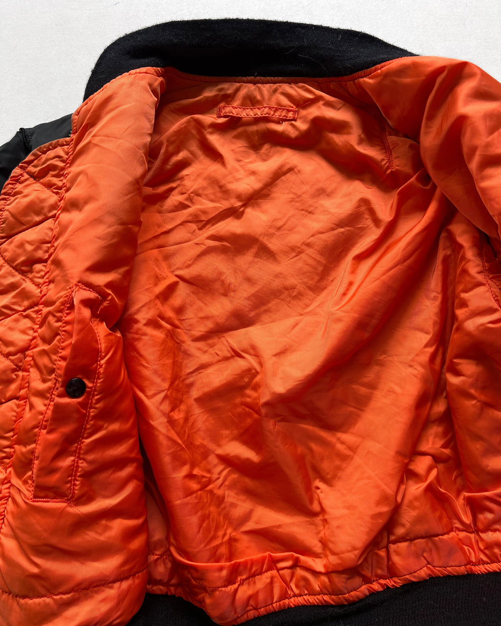 1980S BLACK ALPHA INDUSTRIES MA-1 FLIGHT JACKET (L)