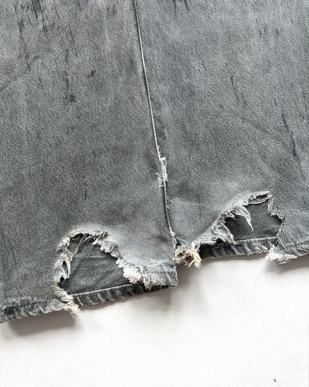 1990S WAX SPLATTER LEVI'S 501 JEANS (31)