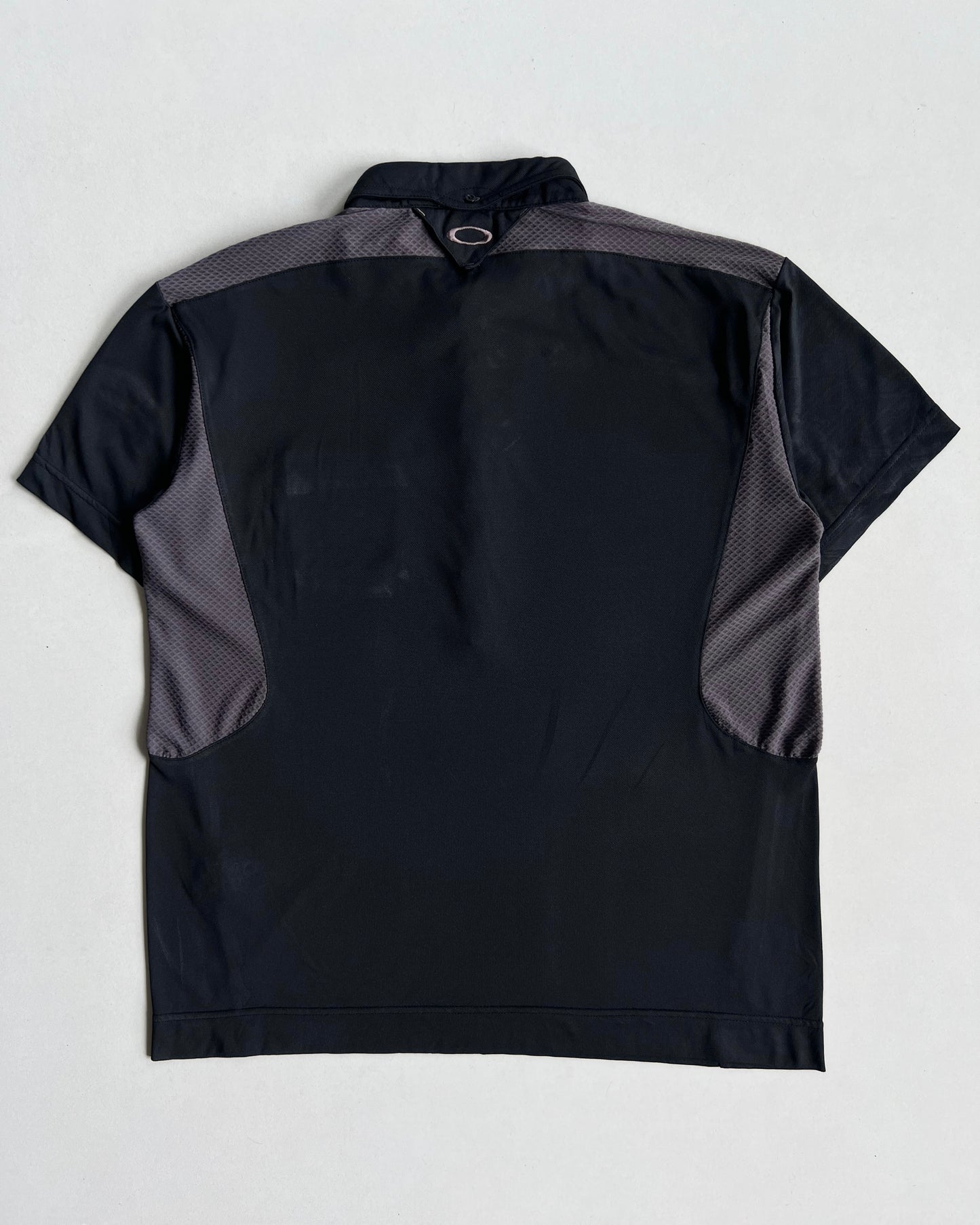 2000S BLACK OAKLEY MULTI-PANEL POLO SHIRT (L)