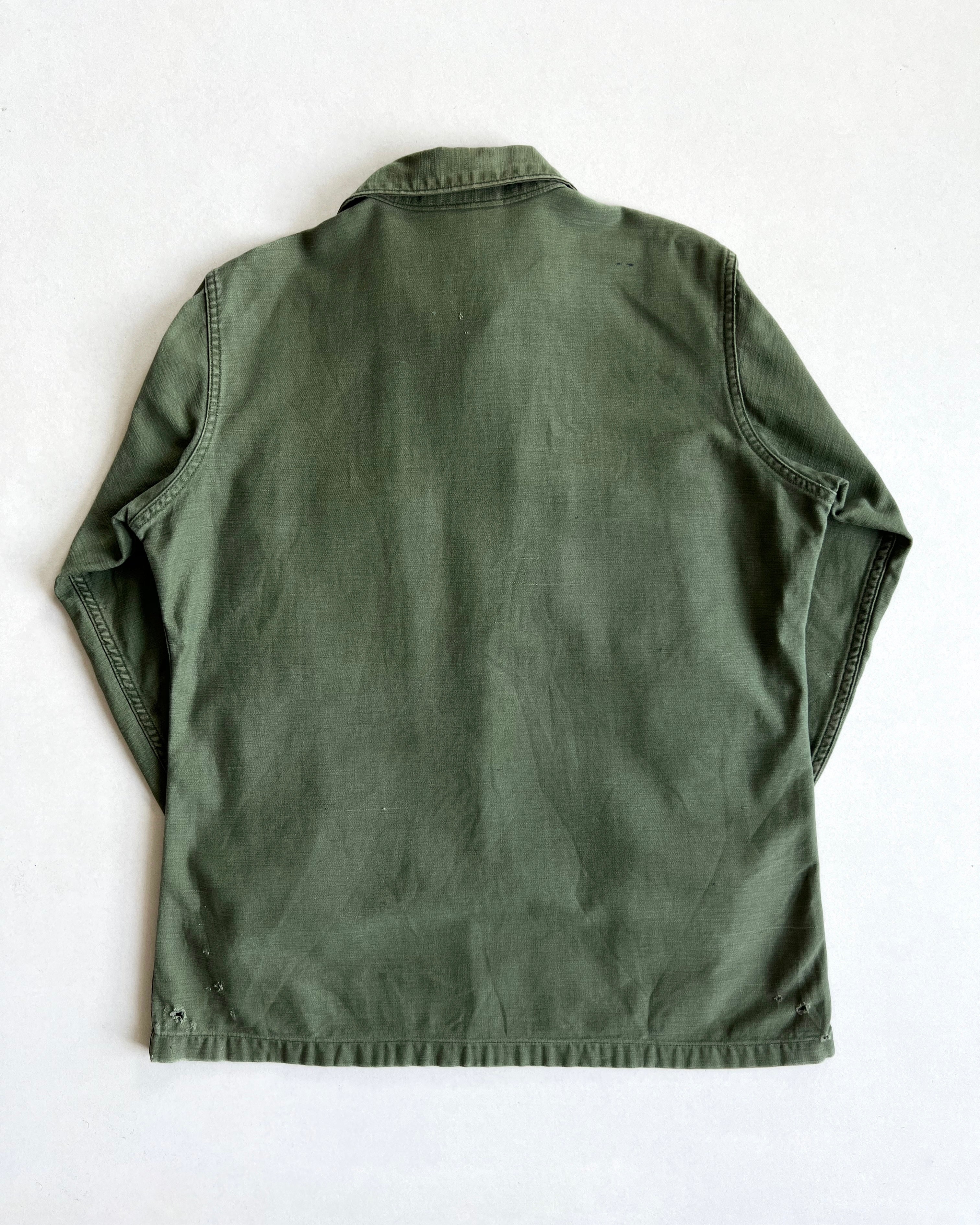 1970S US ARMY OG-107 SATEEN 3RD PATTERN SHIRT (L)