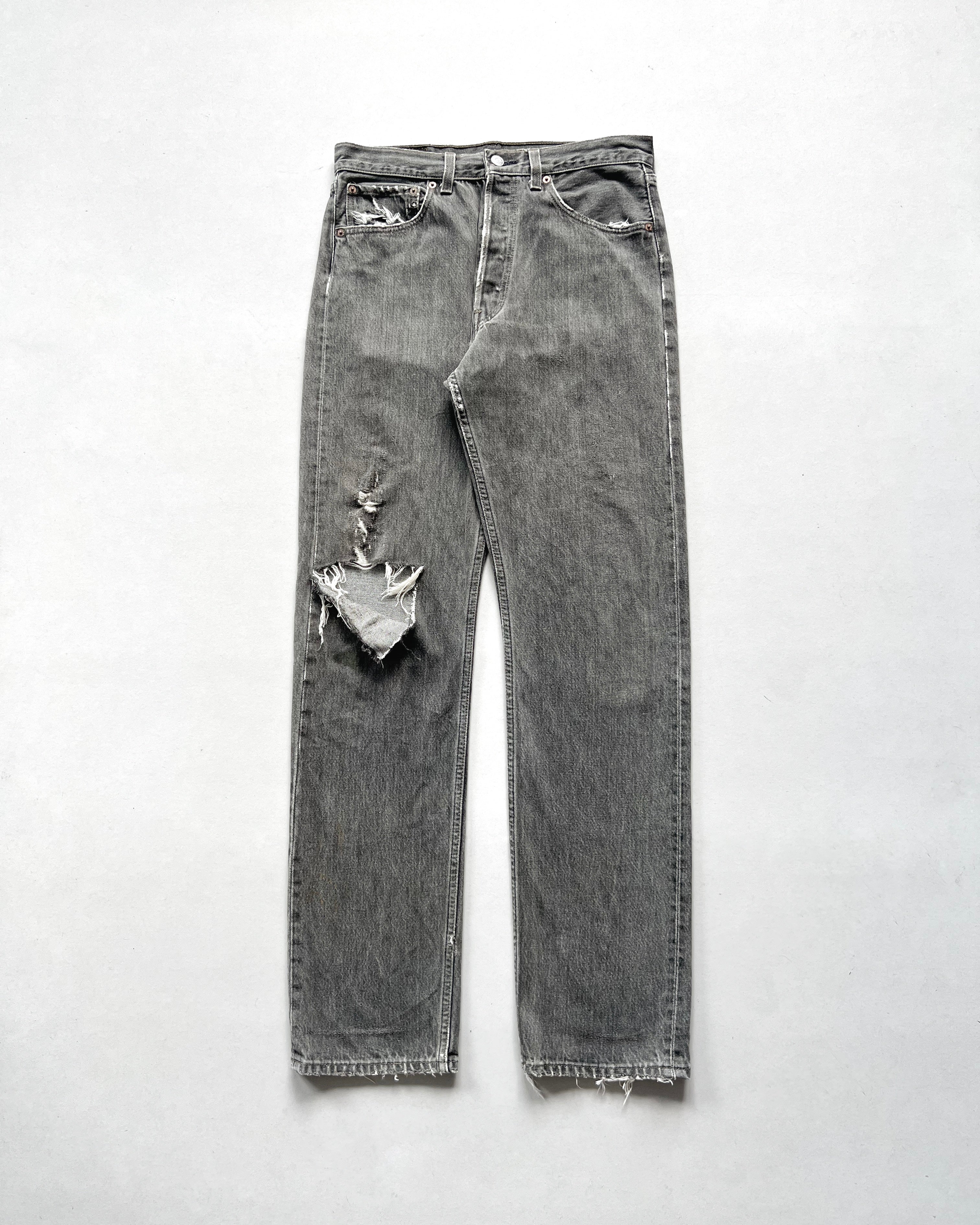 1990S FADED LEVI'S 501 DISTRESSED JEANS (32)