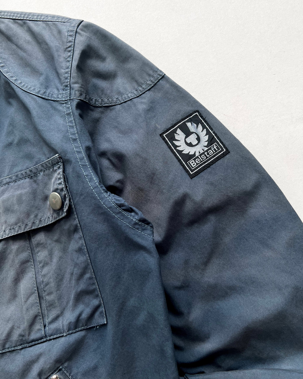 1990S FADED BELSTAFF MOTORCYCLE JACKET (L)