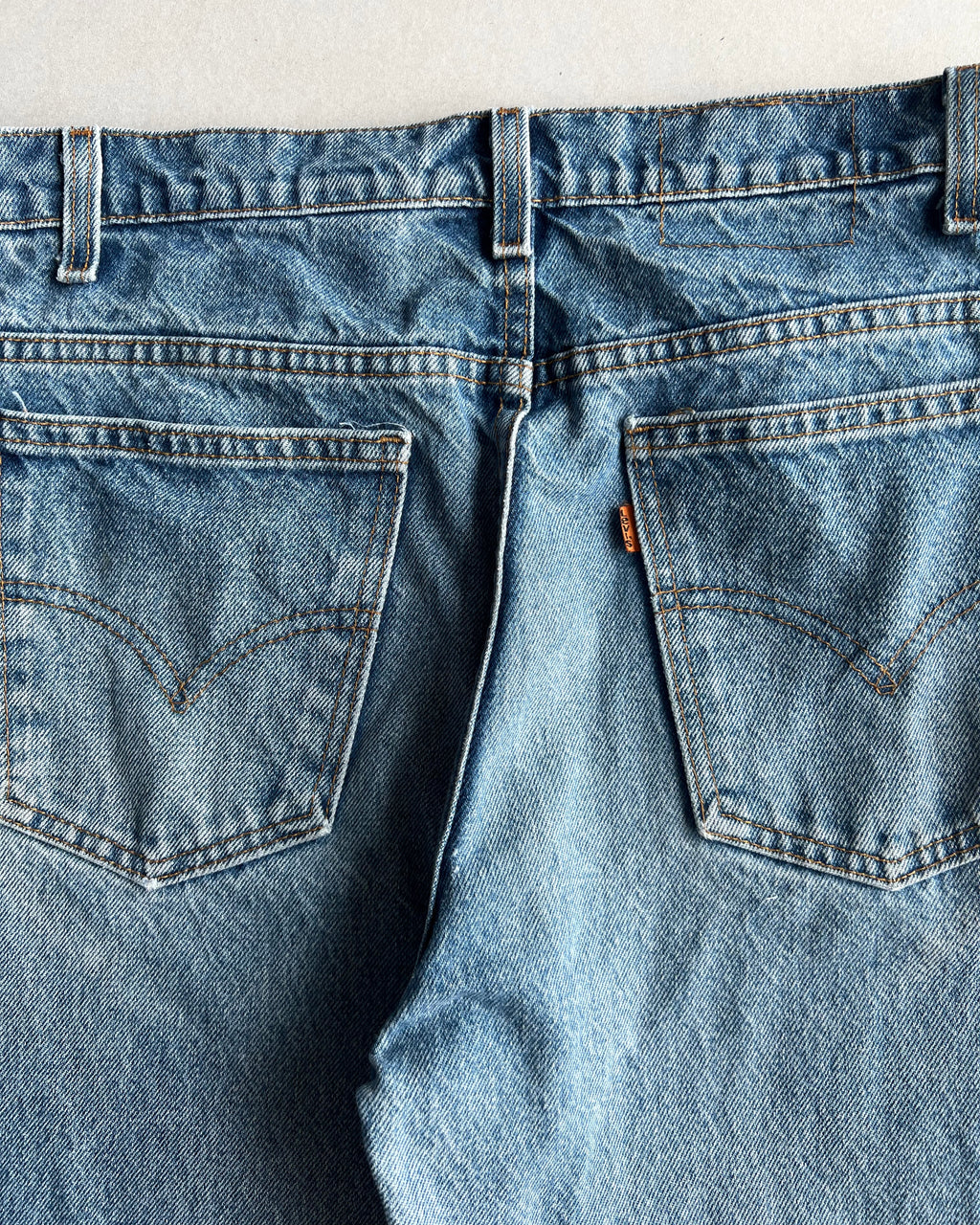 1990S FADED WASHED LEVI'S 517 FLARE JEANS (36X31)