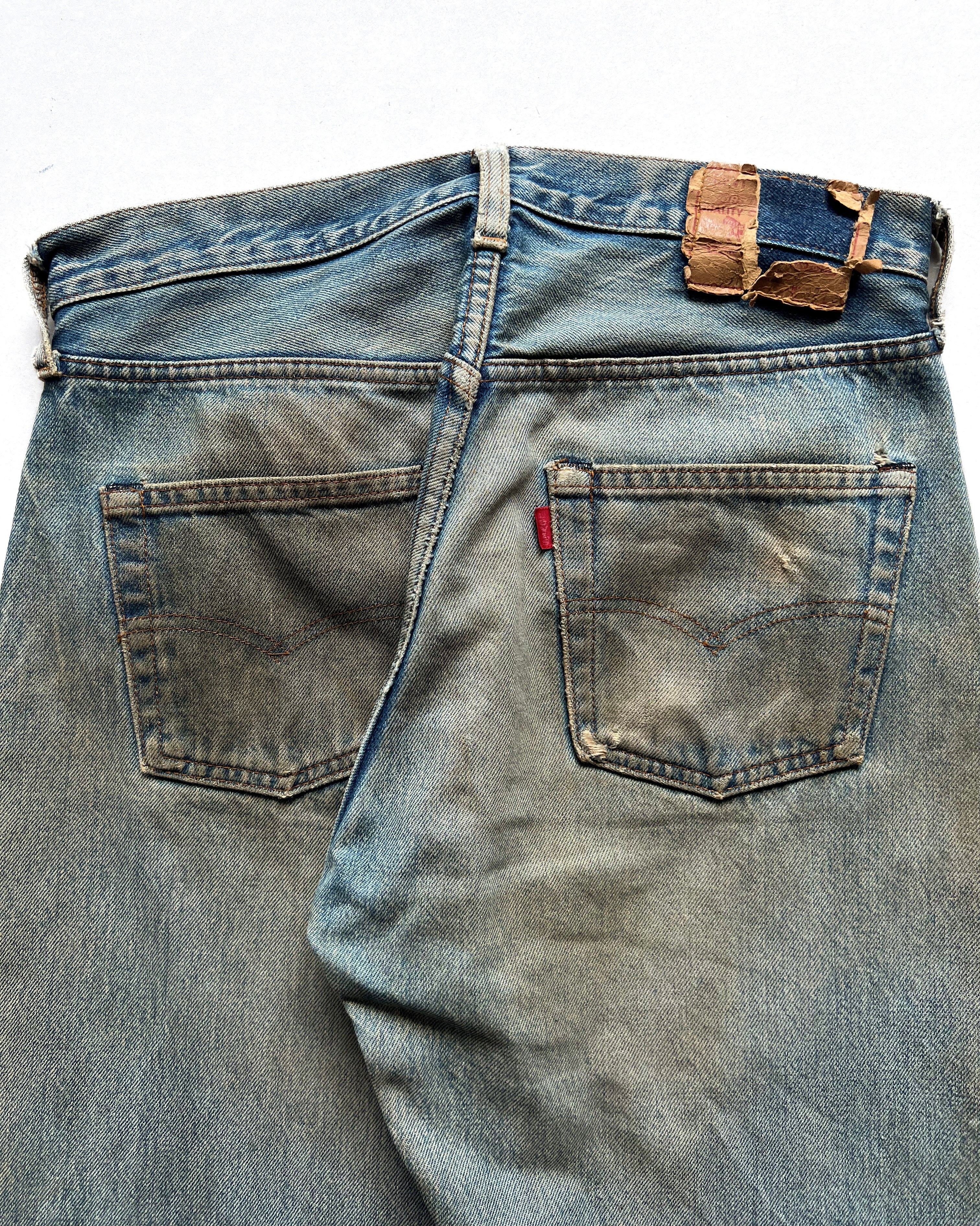1980S LEVI'S 501 REDLINE SELVEDGE REPAIRED JEANS (31)