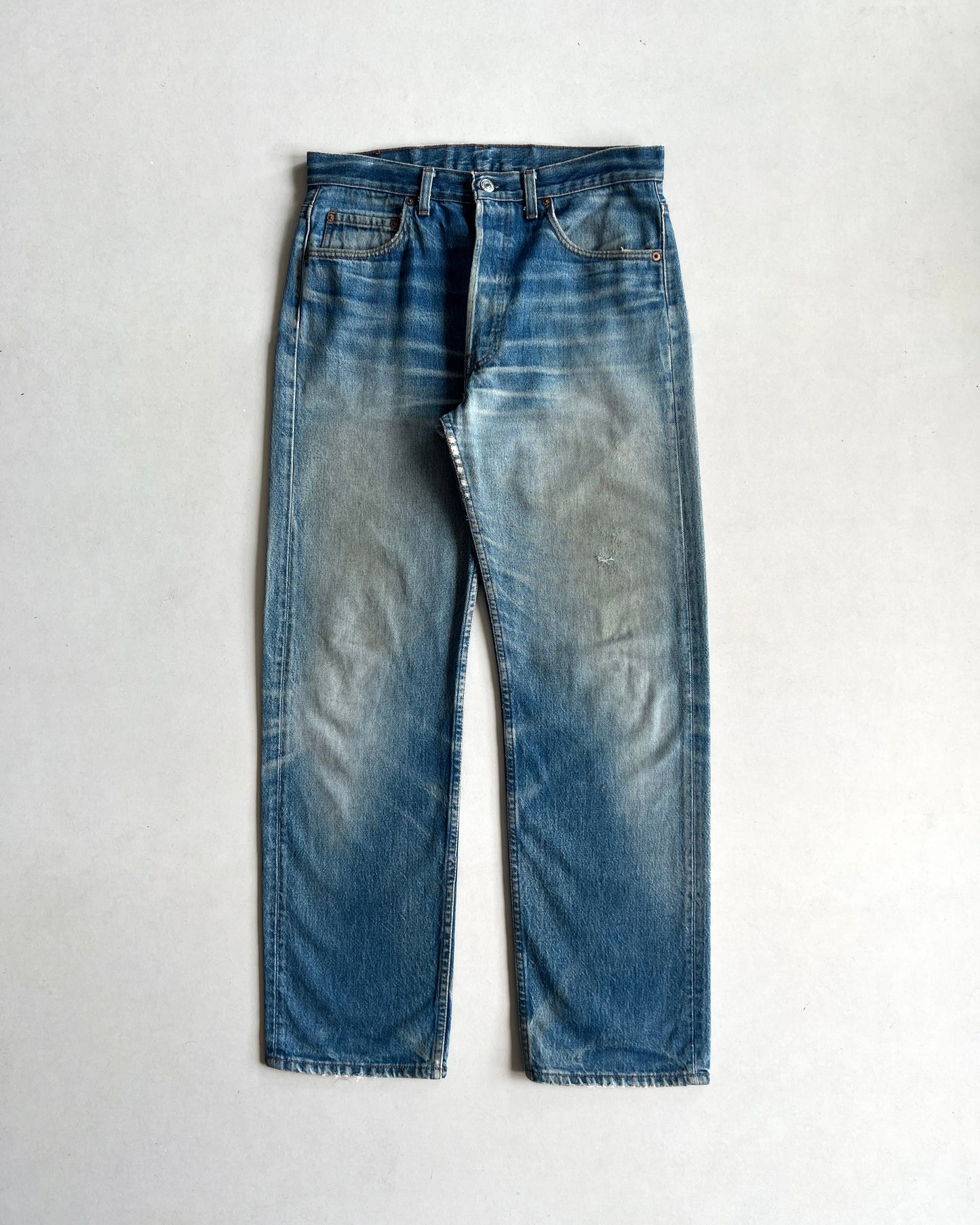 1990S FADED LEVI'S 501 JEANS (33)