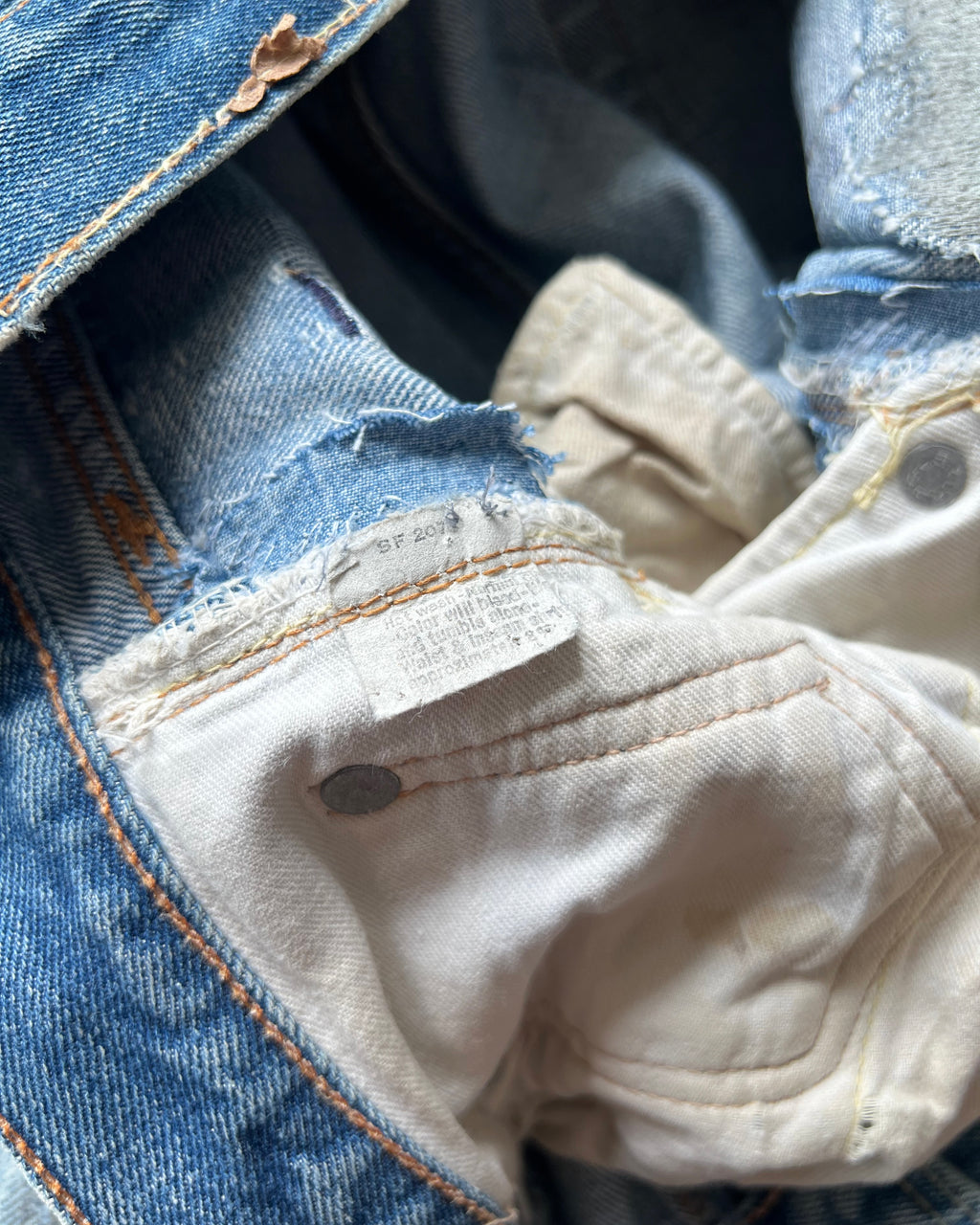 1970S LEVI'S 501 REDLINE SELDVEDGE REPAIRED JEANS (34)