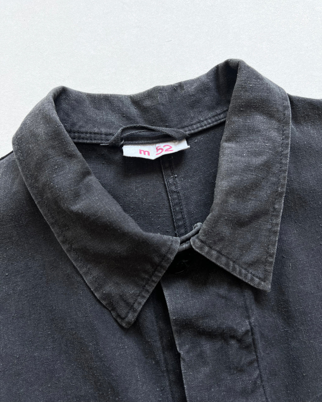 1960S FADED BLACK GERMAN CUSTOM MILITARY JACKET (L)