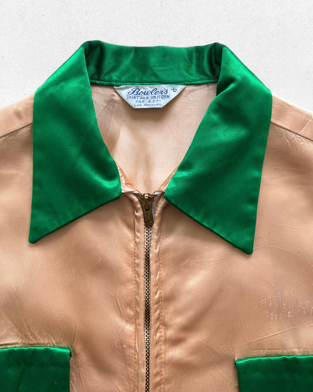 1940S TWO-TONE SATIN “COLUMBIA BASIN SHRINE CLUB' BOWLER'S JACKET (L)