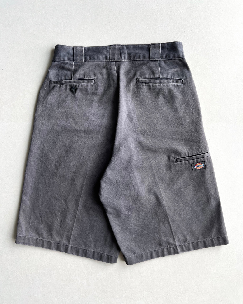 1990S FADED GREY DICKIES JORTS (31X00)