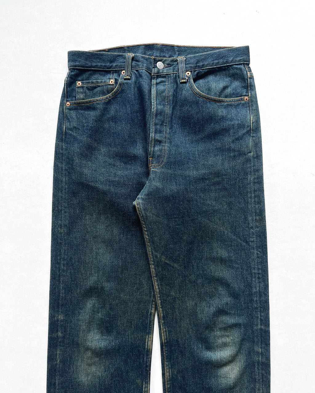 1990S DARK WASHED LEVI'S 501 JEANS (33)