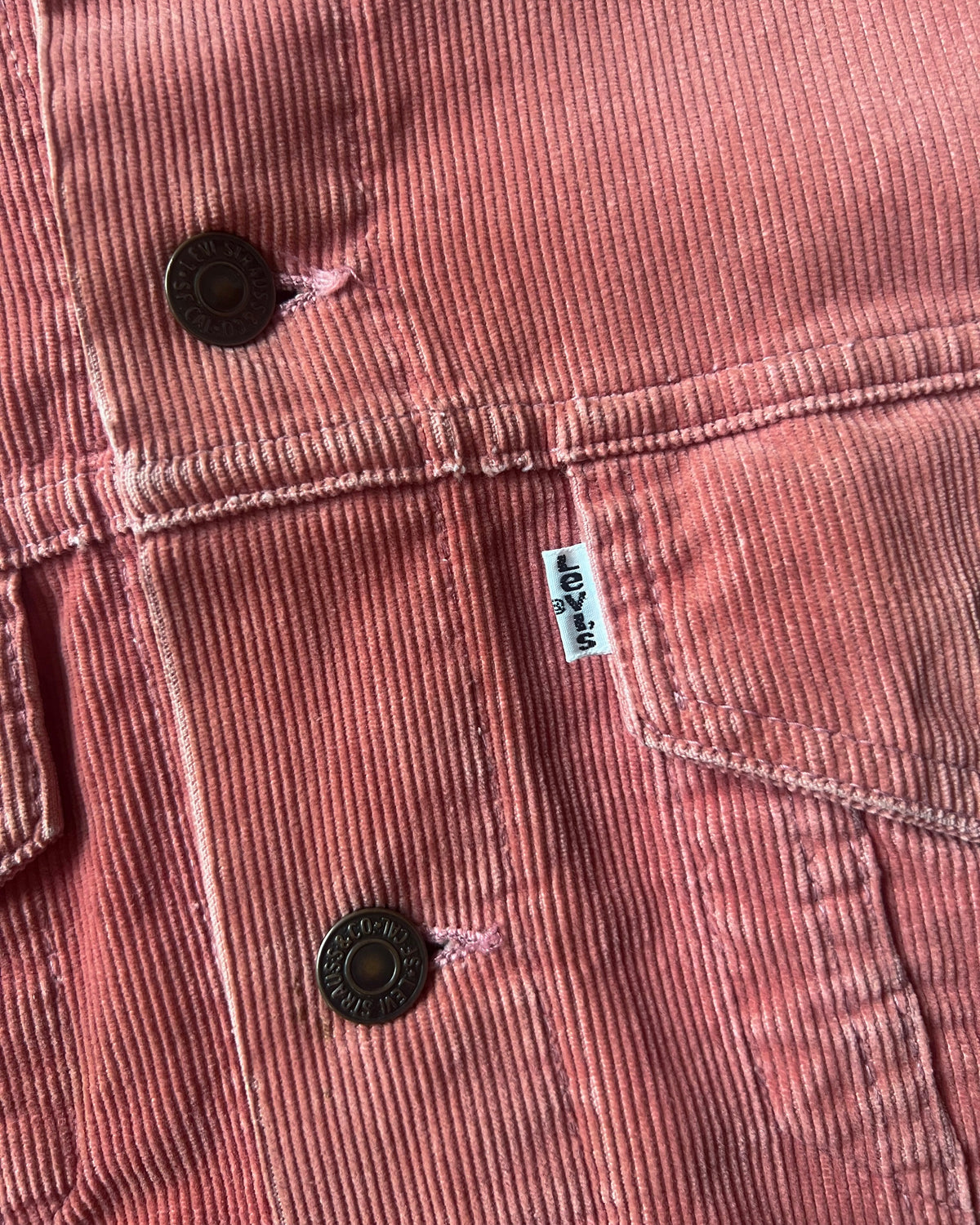 1970S PINK LEVI'S 70505 TYPE III CORDUROY JACKET (L)