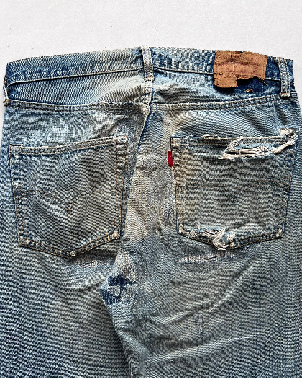 1970S LEVI'S 501 REDLINE SELVEDGE REPAIRED JEANS (33)