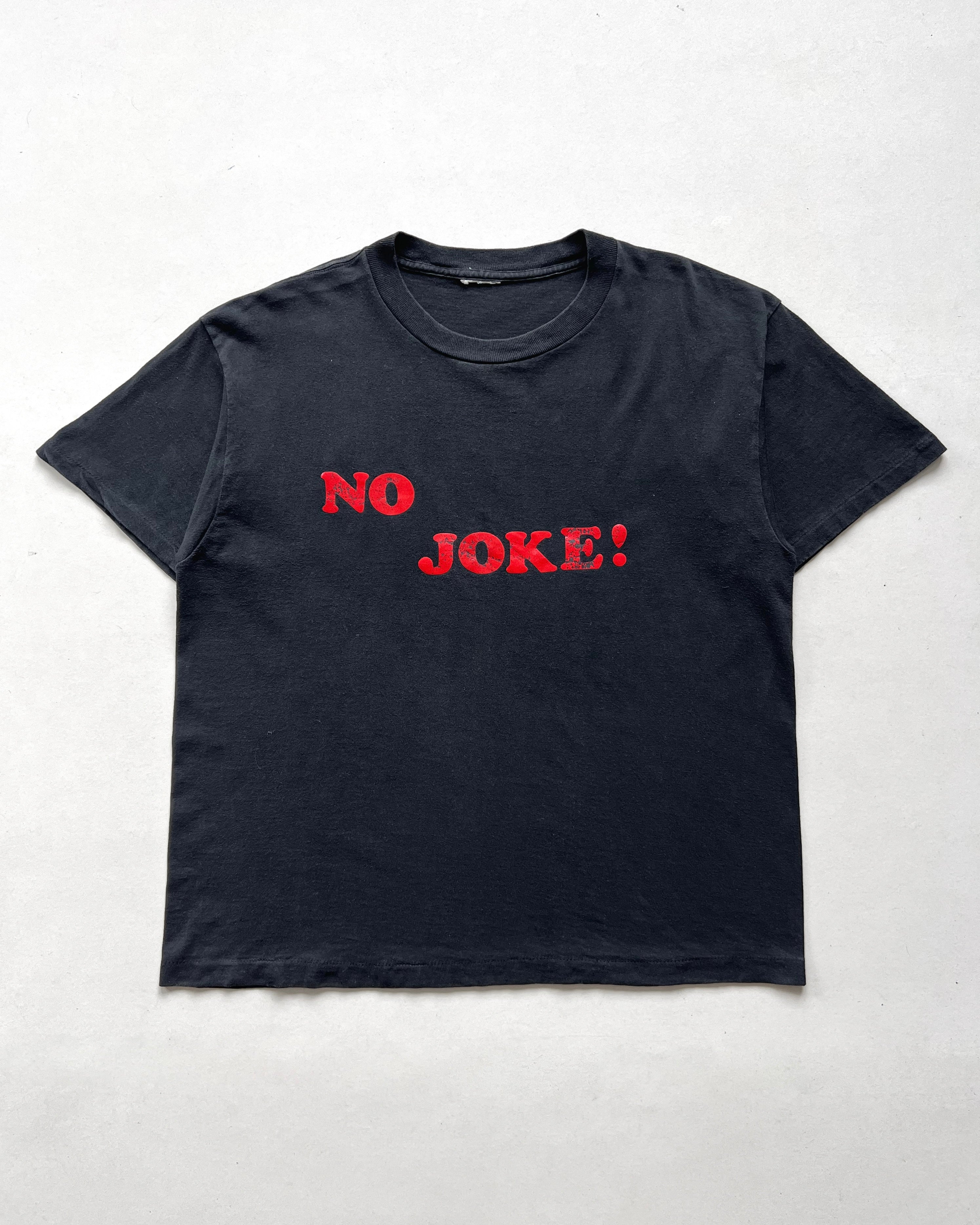 1990S 'NO JOKE' SINGLE STITCH TEE (L)