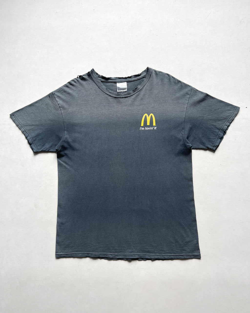 2000S SUN FADED MCDONALD 'I'M LOVIN IT' TEE (L)
