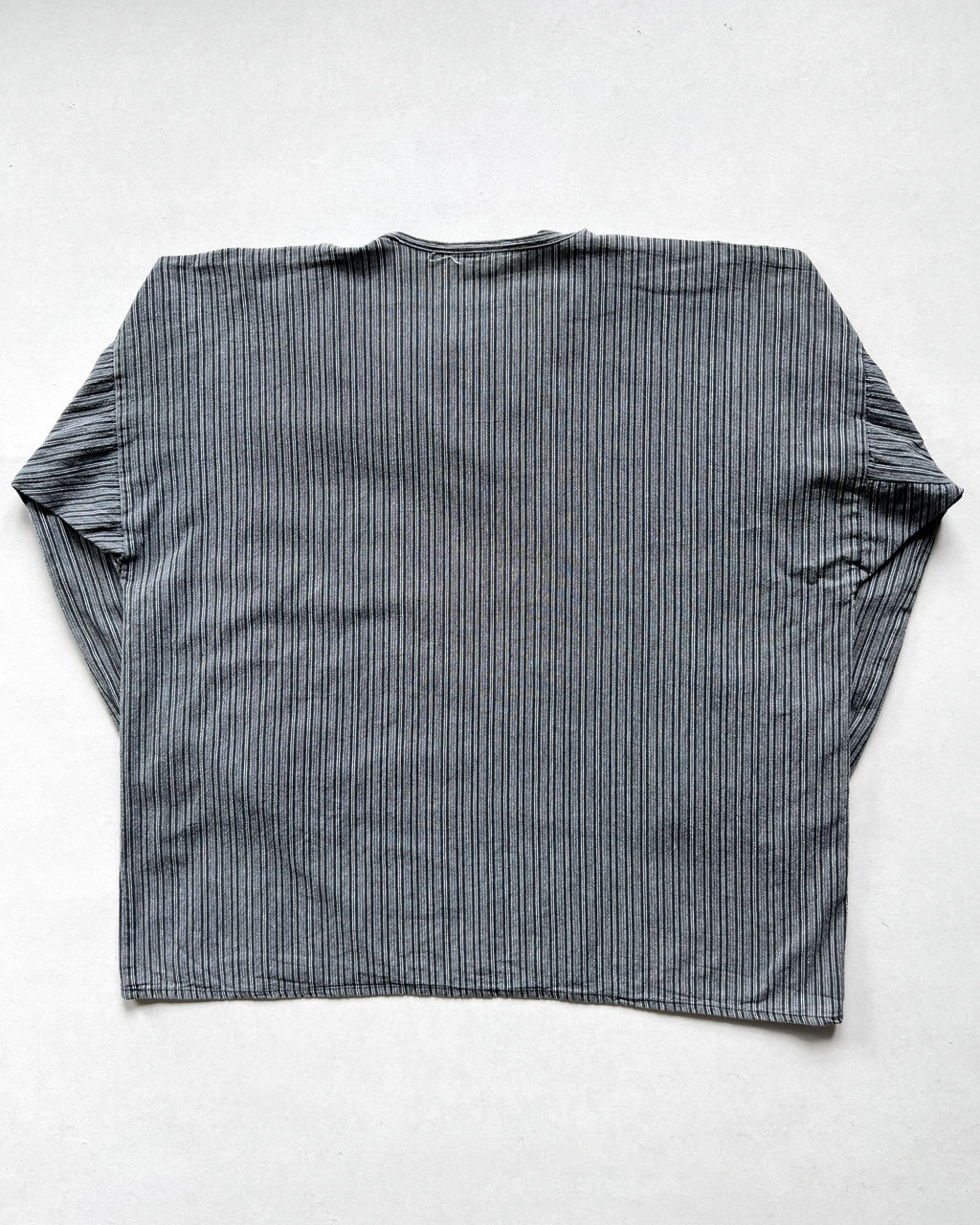 1960S FRENCH SALT & PEPPER STRIPES PULLOVER SHIRT (L)