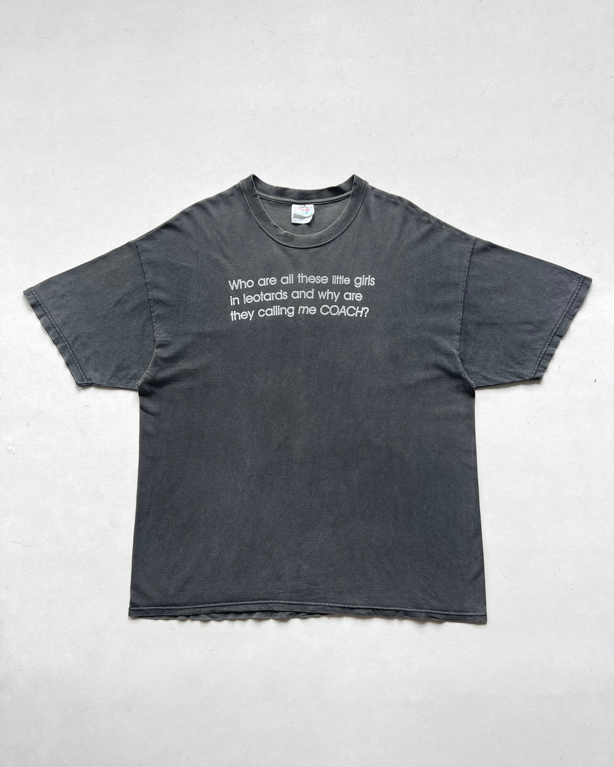 2000S FADED COACH WORDING HUMOUR TEE (XL)