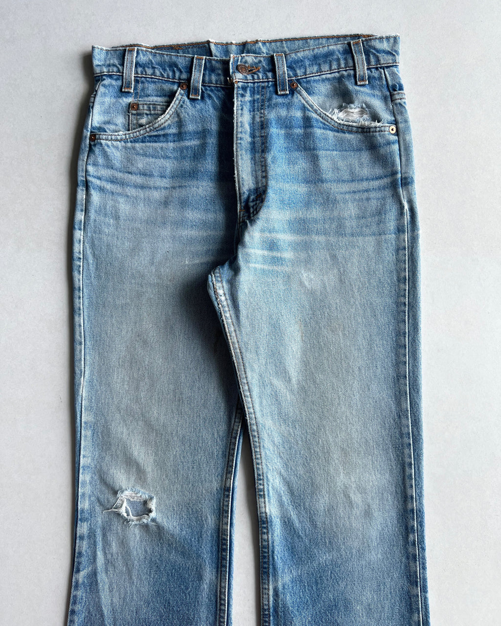 1990S FADED WASHED LEVI'S 517 FLARE JEANS (33X34)
